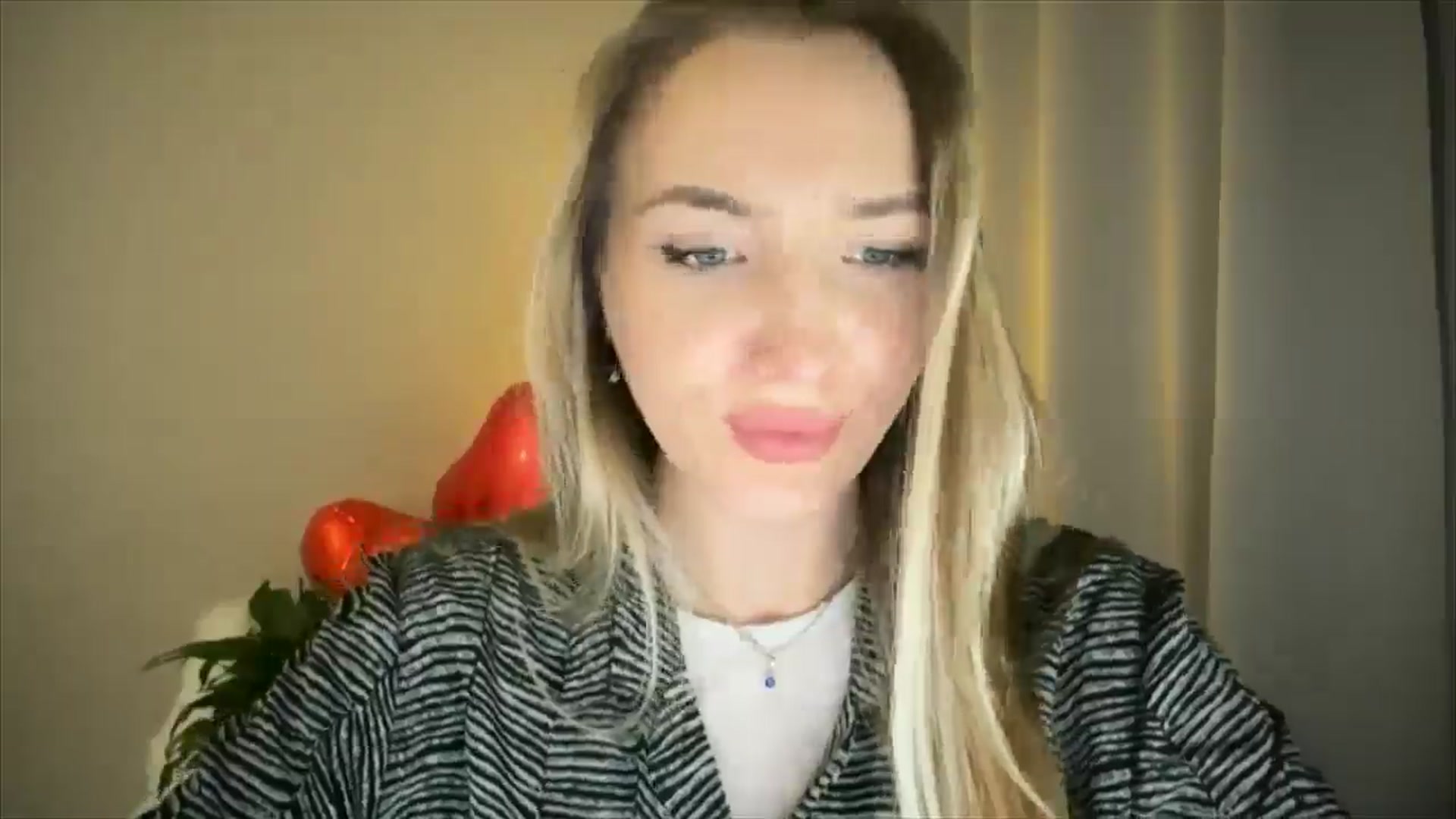 Gallery image thumbnail from My_Diana's myfreecams stream on, 02/18/2025, 21:29 image 6 of 20