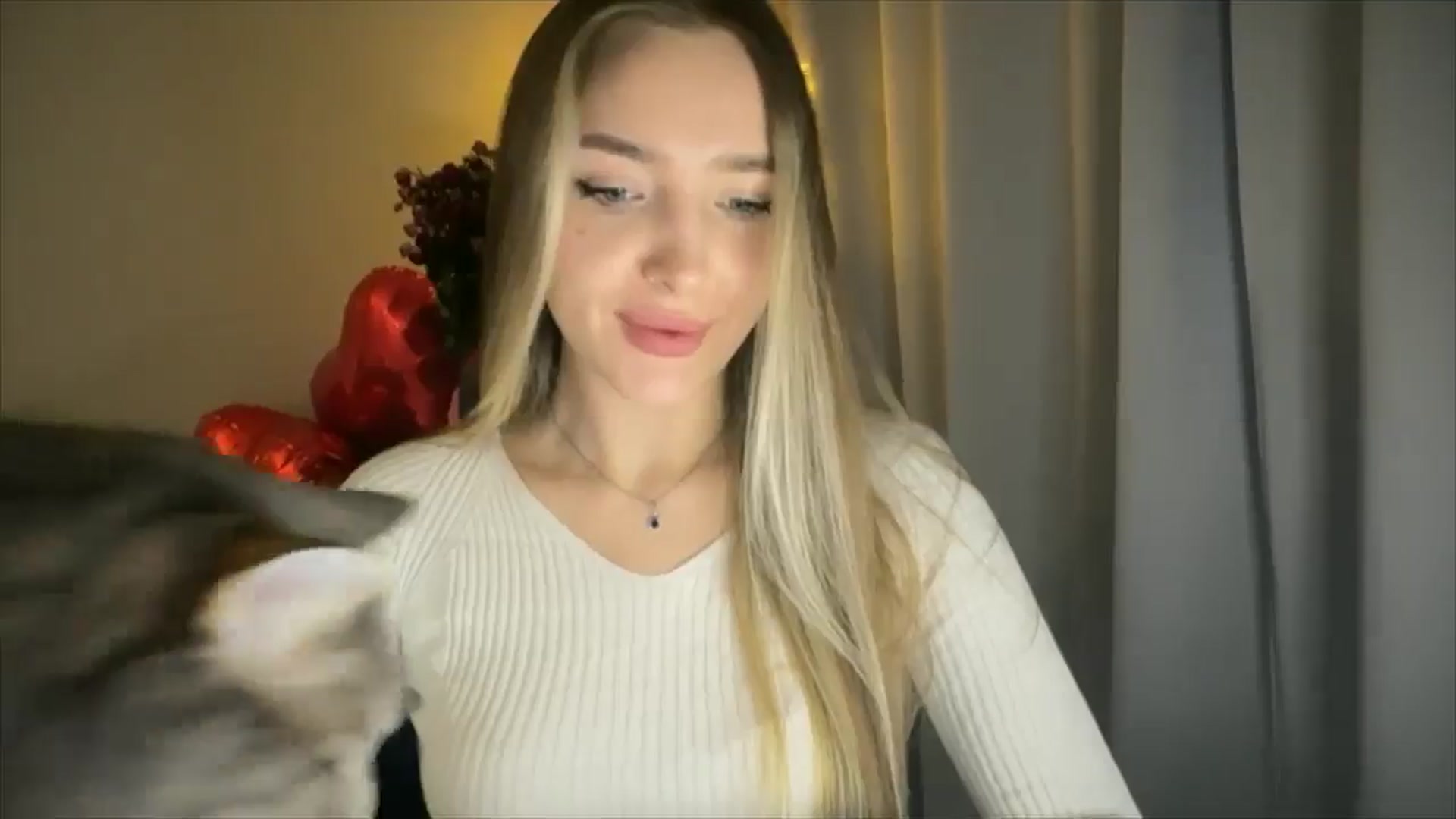 Gallery image thumbnail from My_Diana's myfreecams stream on, 02/19/2025, 15:21 image 18 of 20