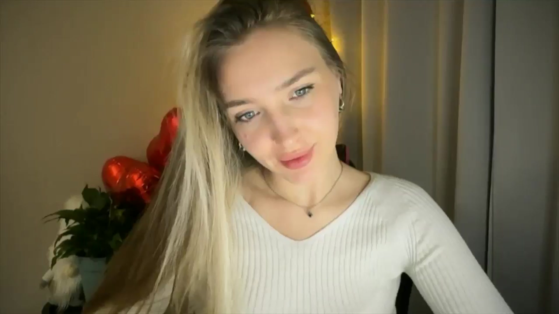 Gallery image thumbnail from My_Diana's myfreecams stream on, 02/19/2025, 22:50 image 11 of 20