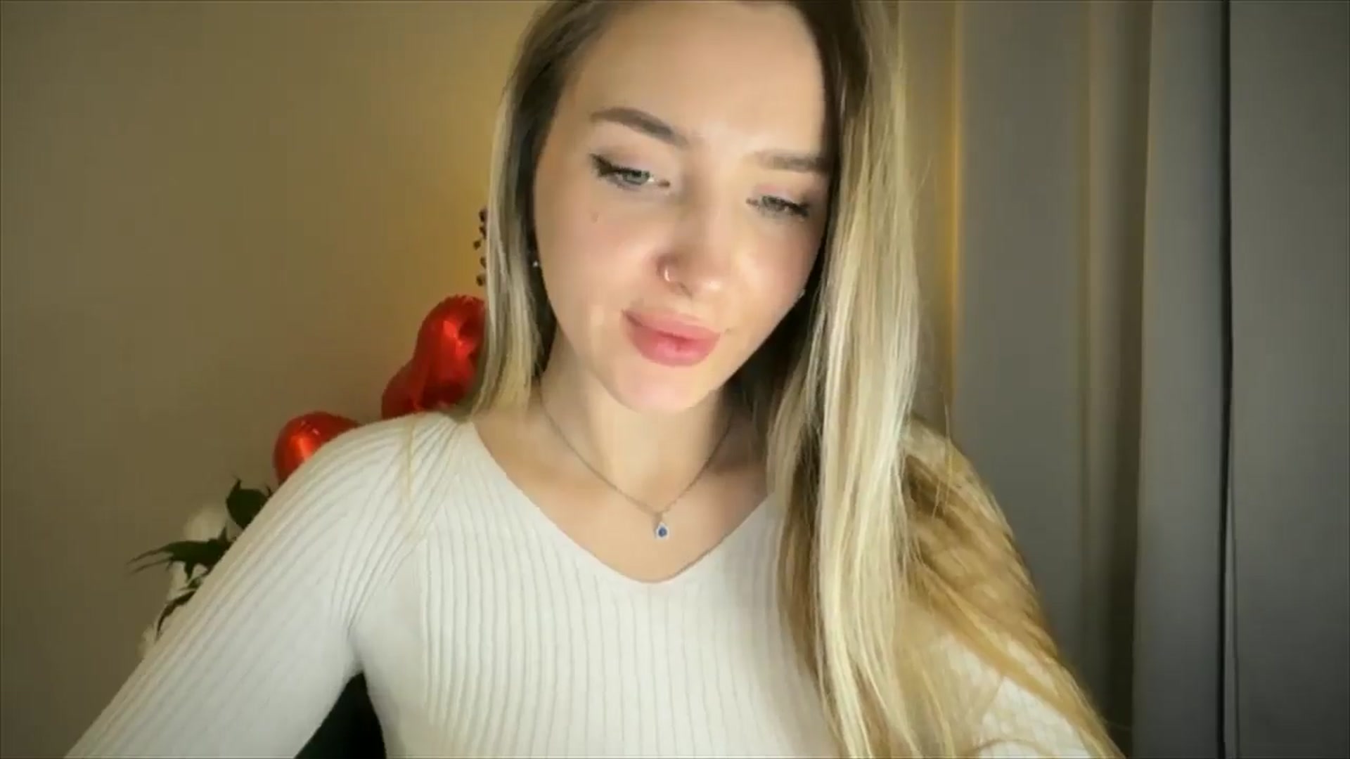 Gallery image thumbnail from My_Diana's myfreecams stream on, 02/19/2025, 22:50 image 16 of 20