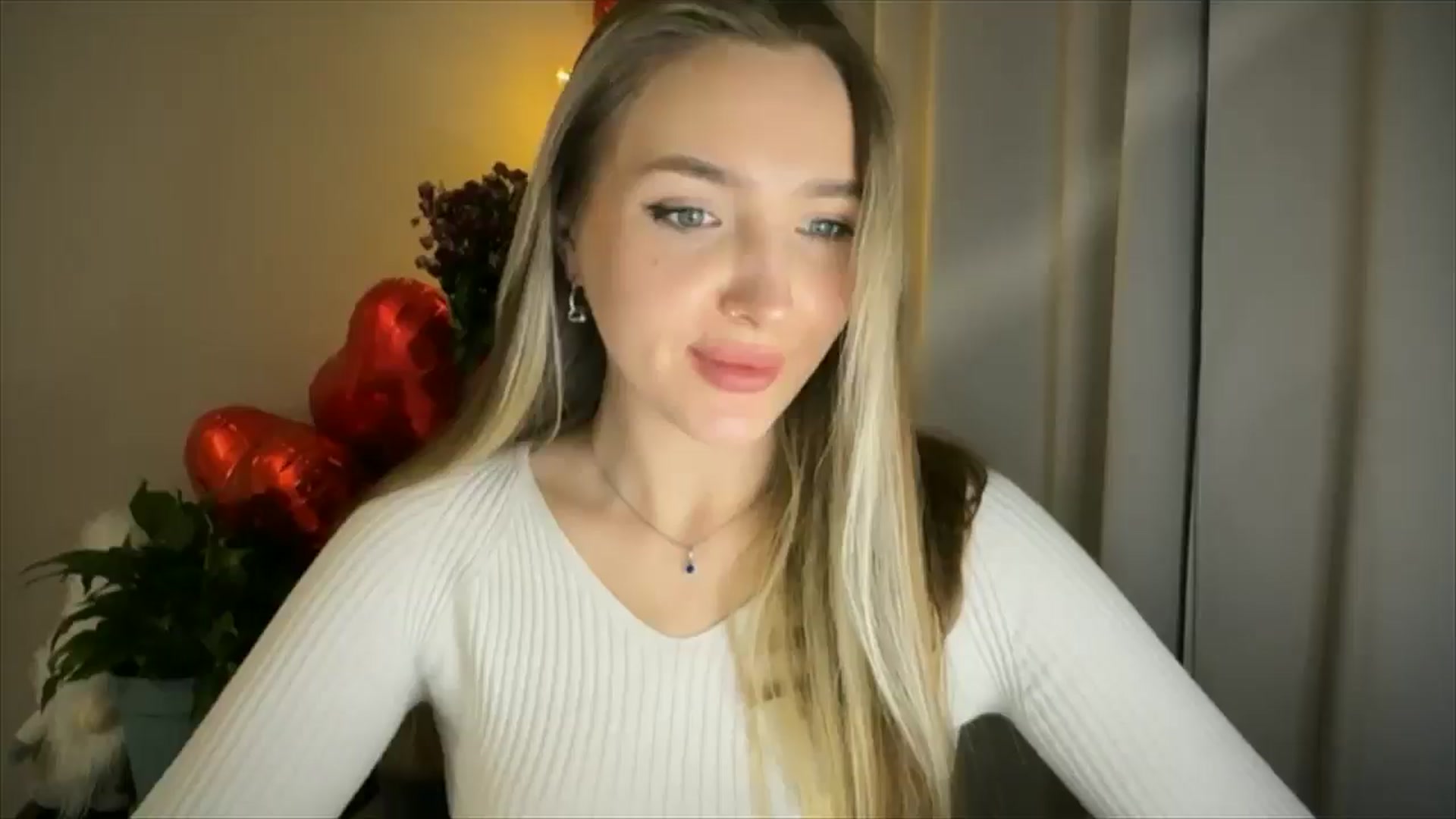 Gallery image thumbnail from My_Diana's myfreecams stream on, 02/19/2025, 22:50 image 1 of 20