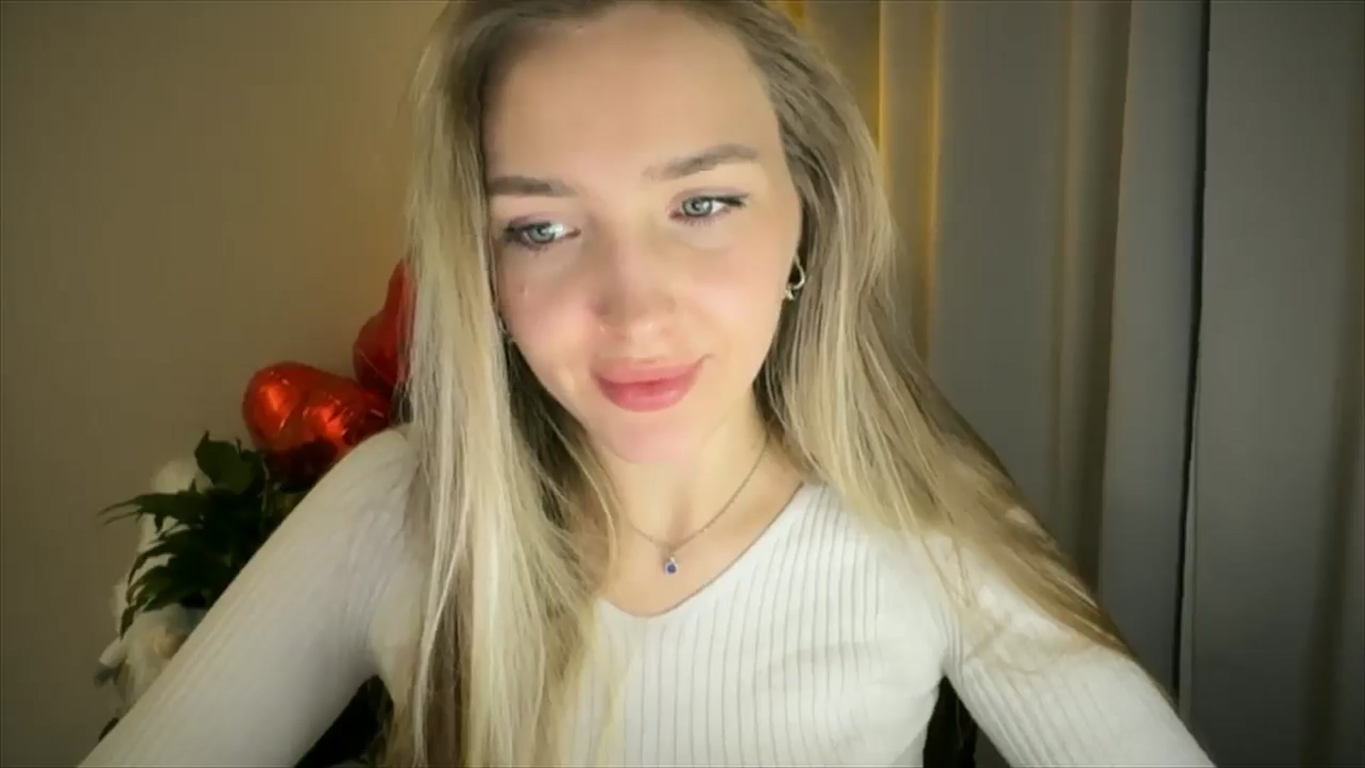Gallery image thumbnail from My_Diana's myfreecams stream on, 02/19/2025, 22:50 image 14 of 20