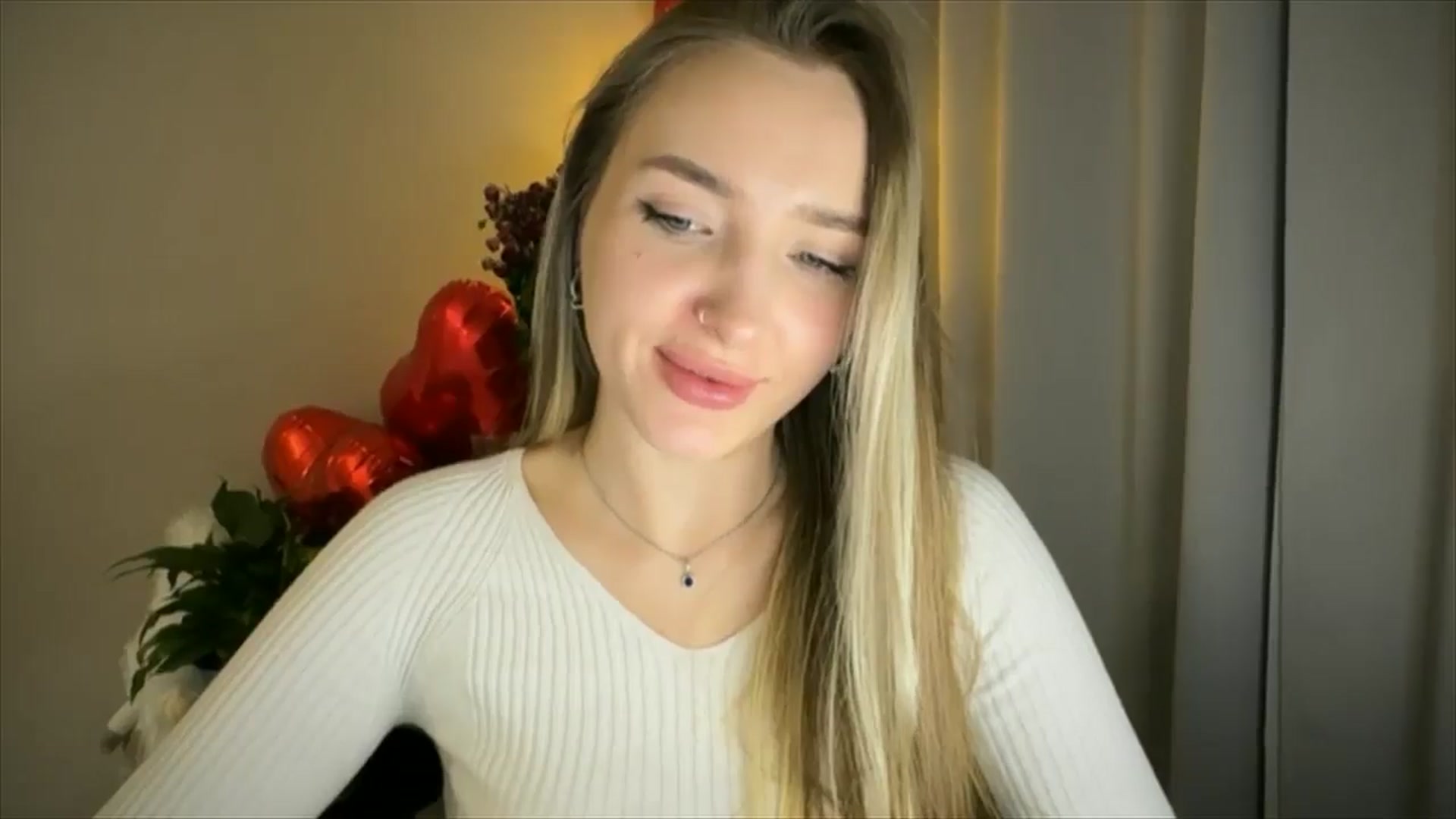 Gallery image thumbnail from My_Diana's myfreecams stream on, 02/19/2025, 22:50 image 9 of 20