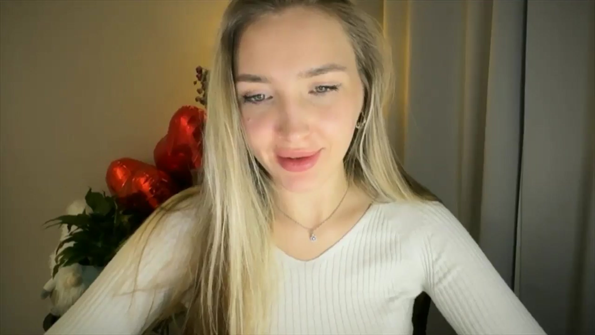 Gallery image thumbnail from My_Diana's myfreecams stream on, 02/19/2025, 22:50 image 12 of 20