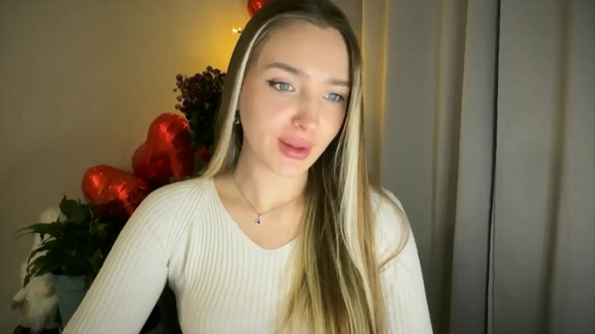 Gallery image thumbnail from My_Diana's myfreecams stream on, 02/19/2025, 22:50 image 3 of 20