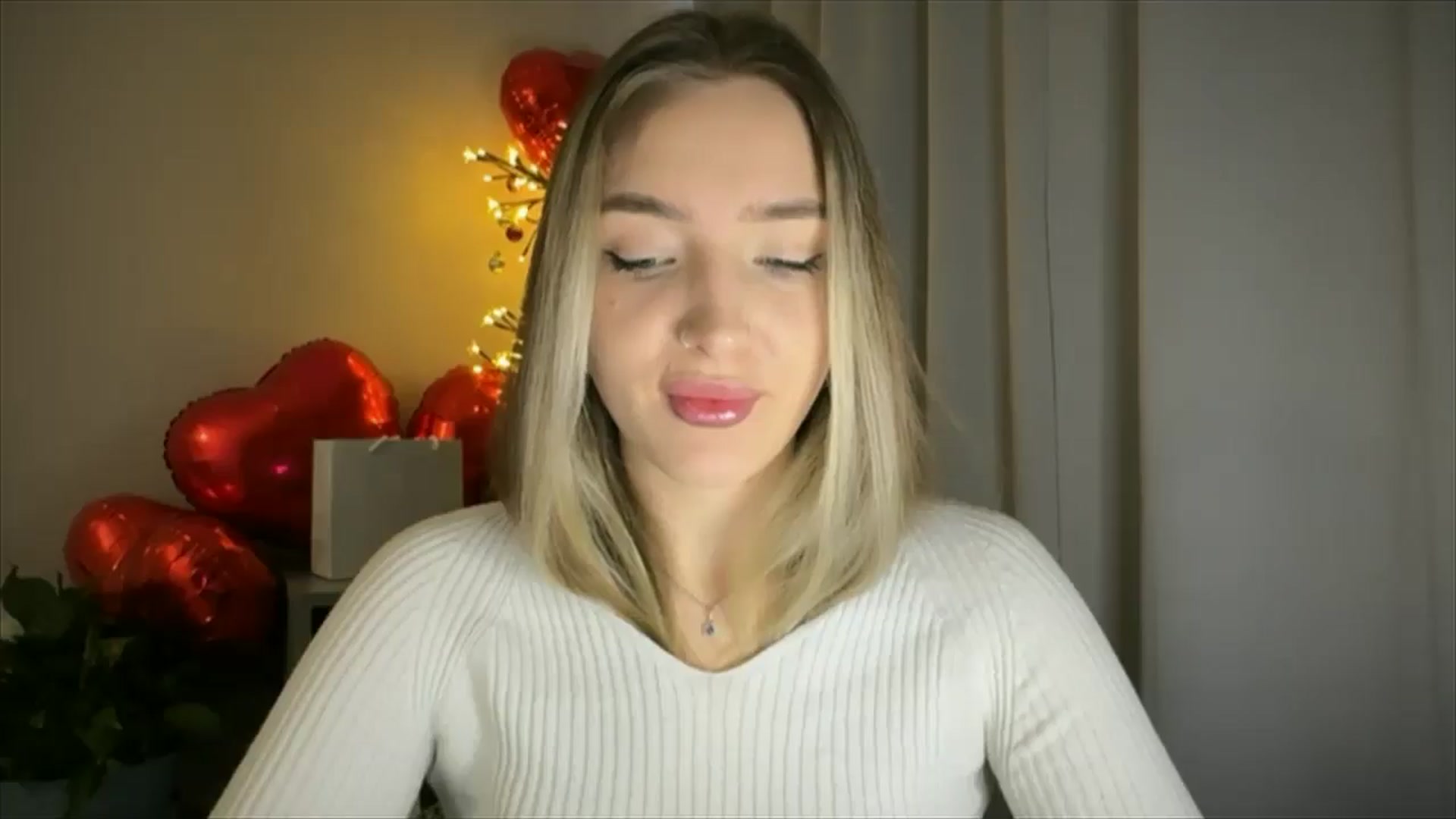 Gallery image thumbnail from My_Diana's myfreecams stream on, 02/20/2025, 16:06 image 3 of 20