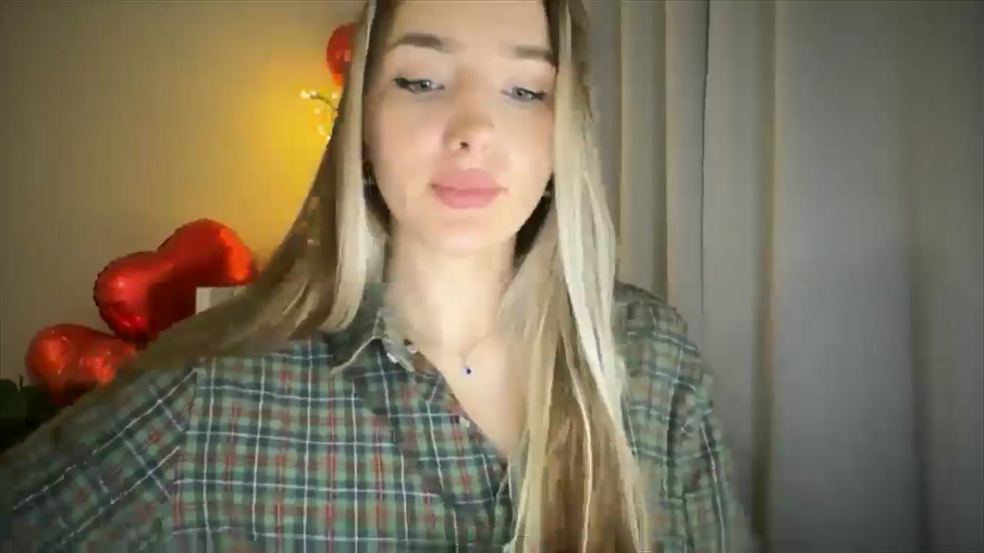 Gallery image thumbnail from My_Diana's myfreecams stream on, 02/20/2025, 21:41 image 13 of 20
