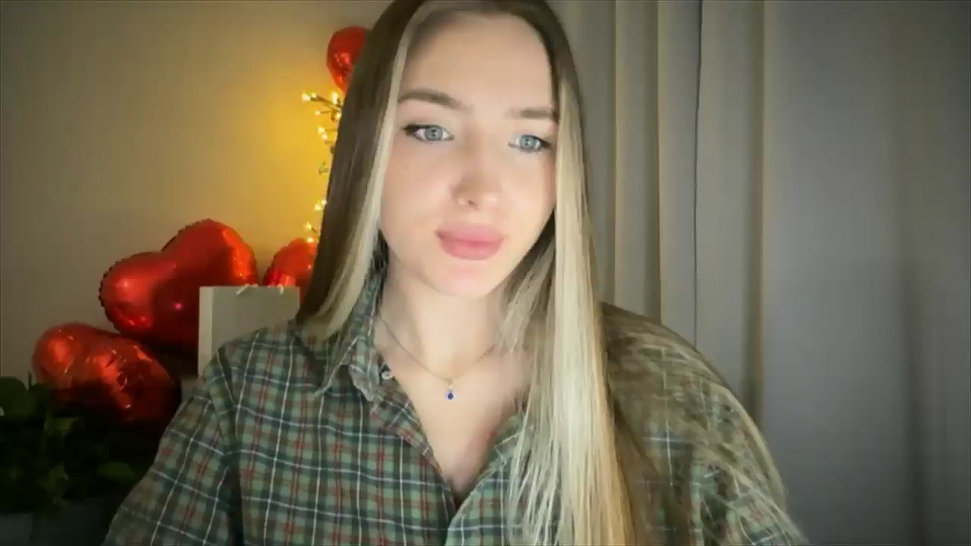 Gallery image thumbnail from My_Diana's myfreecams stream on, 02/20/2025, 22:37 image 4 of 20