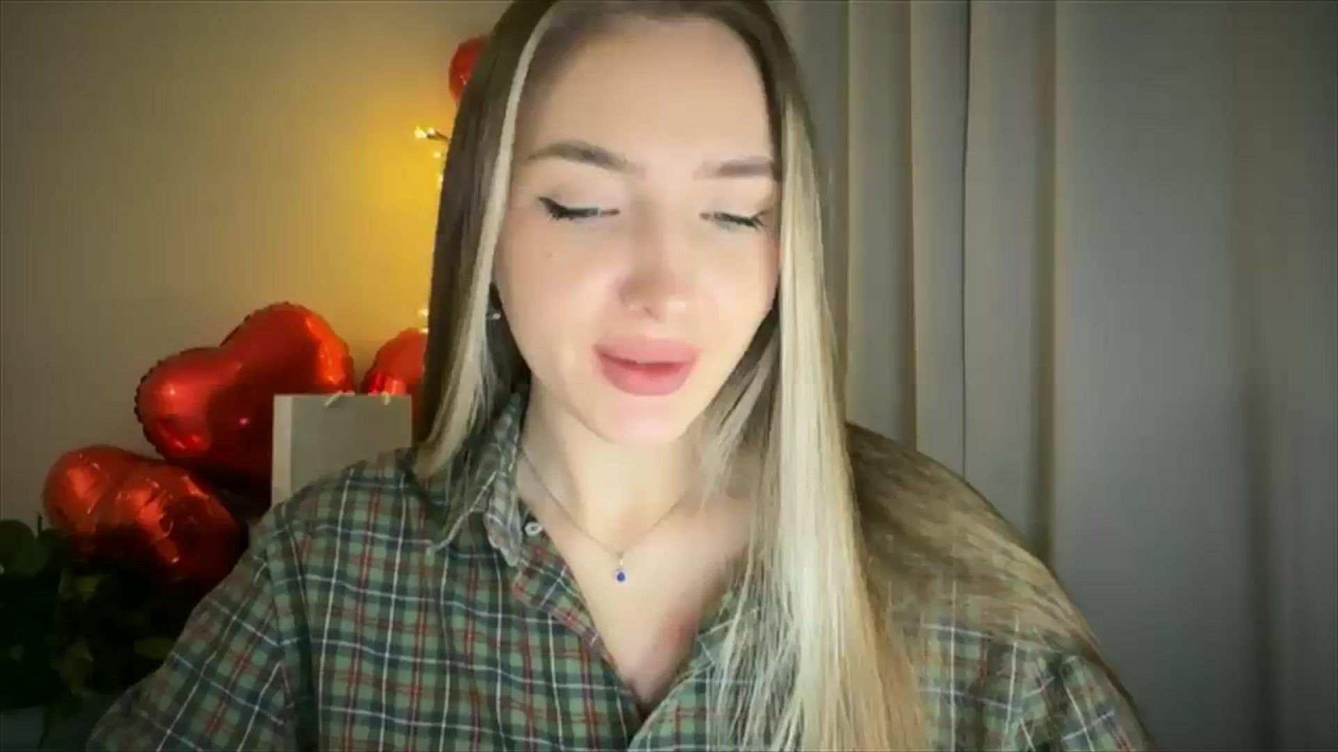 Gallery image thumbnail from My_Diana's myfreecams stream on, 02/20/2025, 22:37 image 1 of 20