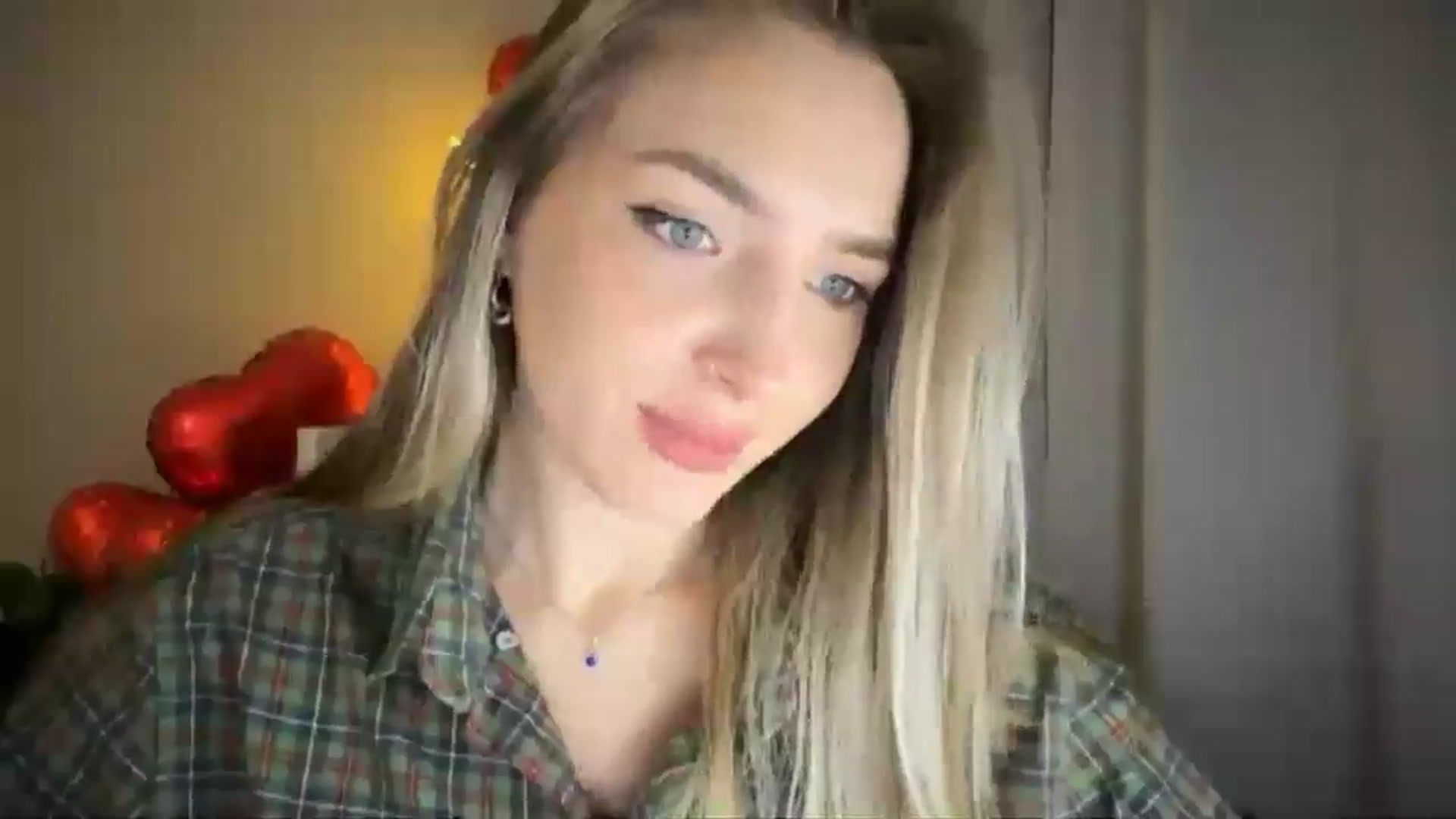 Gallery image thumbnail from My_Diana's myfreecams stream on, 02/20/2025, 23:03 image 20 of 20