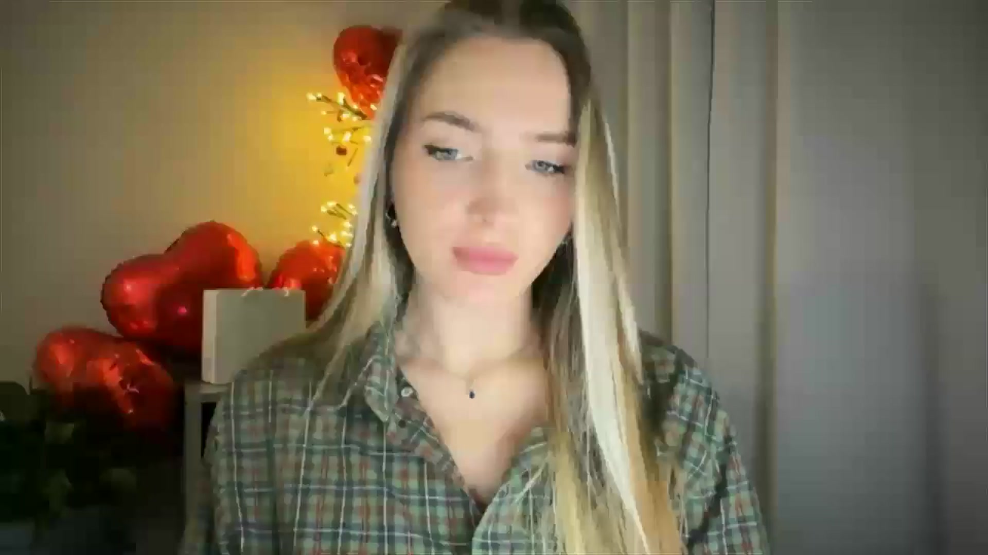 Gallery image thumbnail from My_Diana's myfreecams stream on, 02/20/2025, 23:03 image 6 of 20