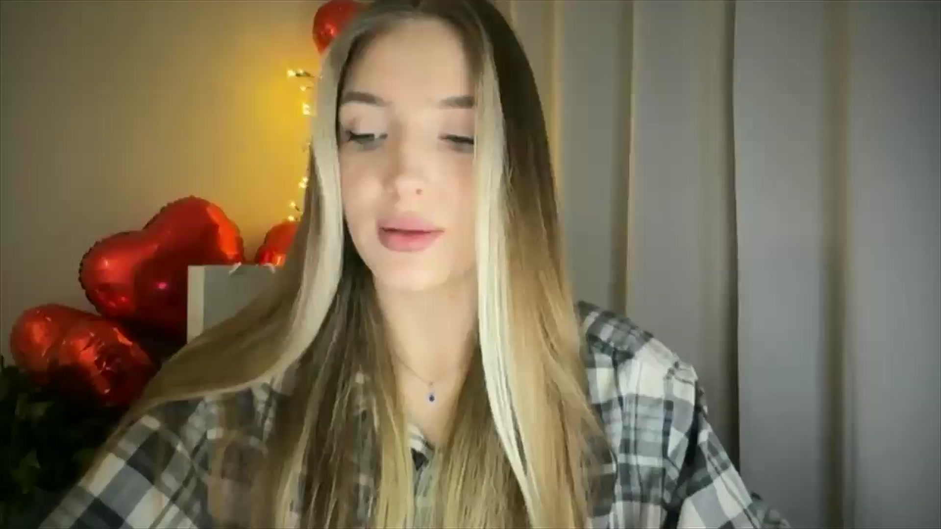 Gallery image thumbnail from My_Diana's myfreecams stream on, 02/21/2025, 16:01 image 1 of 20