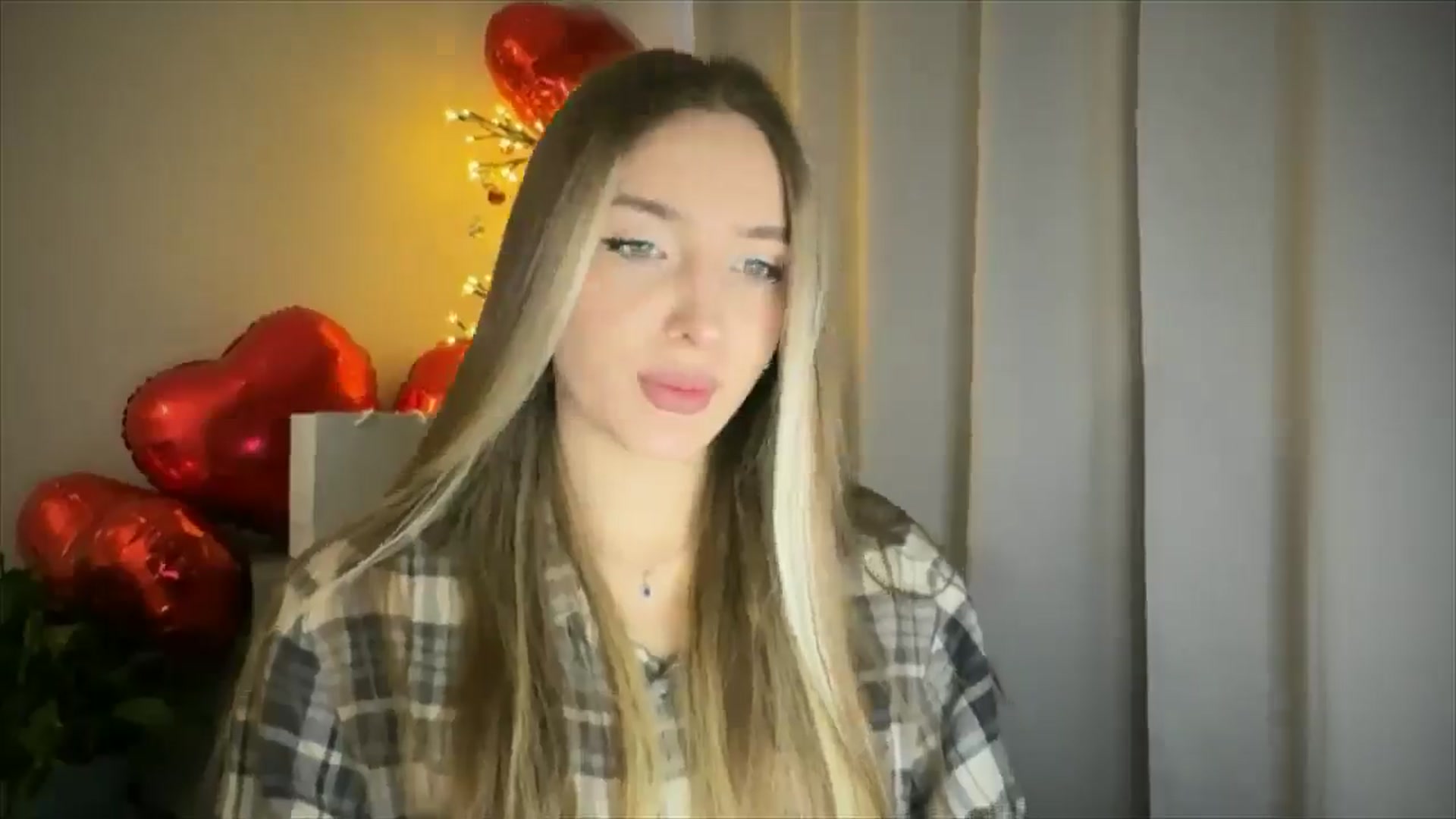 Gallery image thumbnail from My_Diana's myfreecams stream on, 02/21/2025, 16:01 image 4 of 20