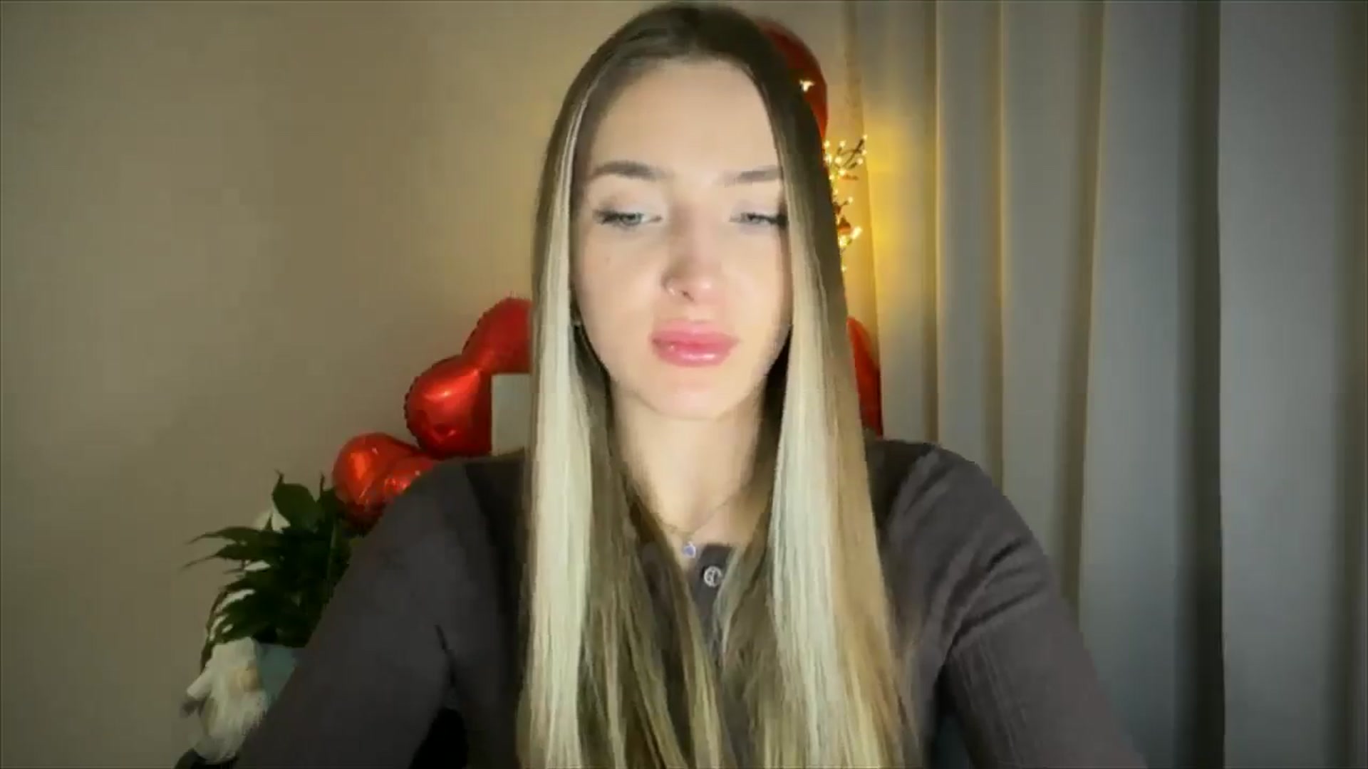 Gallery image thumbnail from My_Diana's myfreecams stream on, 02/22/2025, 15:42 image 6 of 20