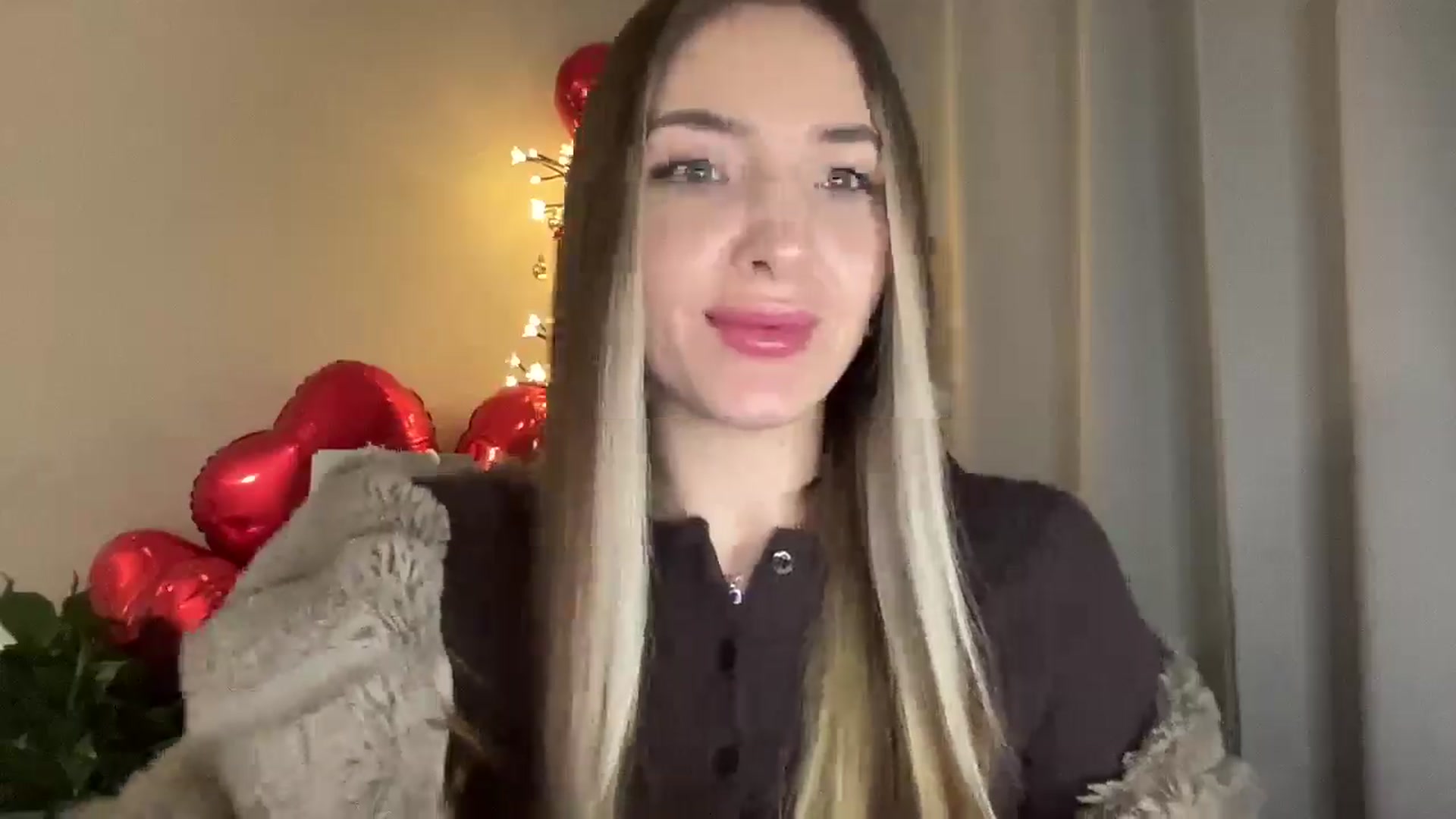 Gallery image thumbnail from My_Diana's myfreecams stream on, 02/22/2025, 23:25 image 15 of 20