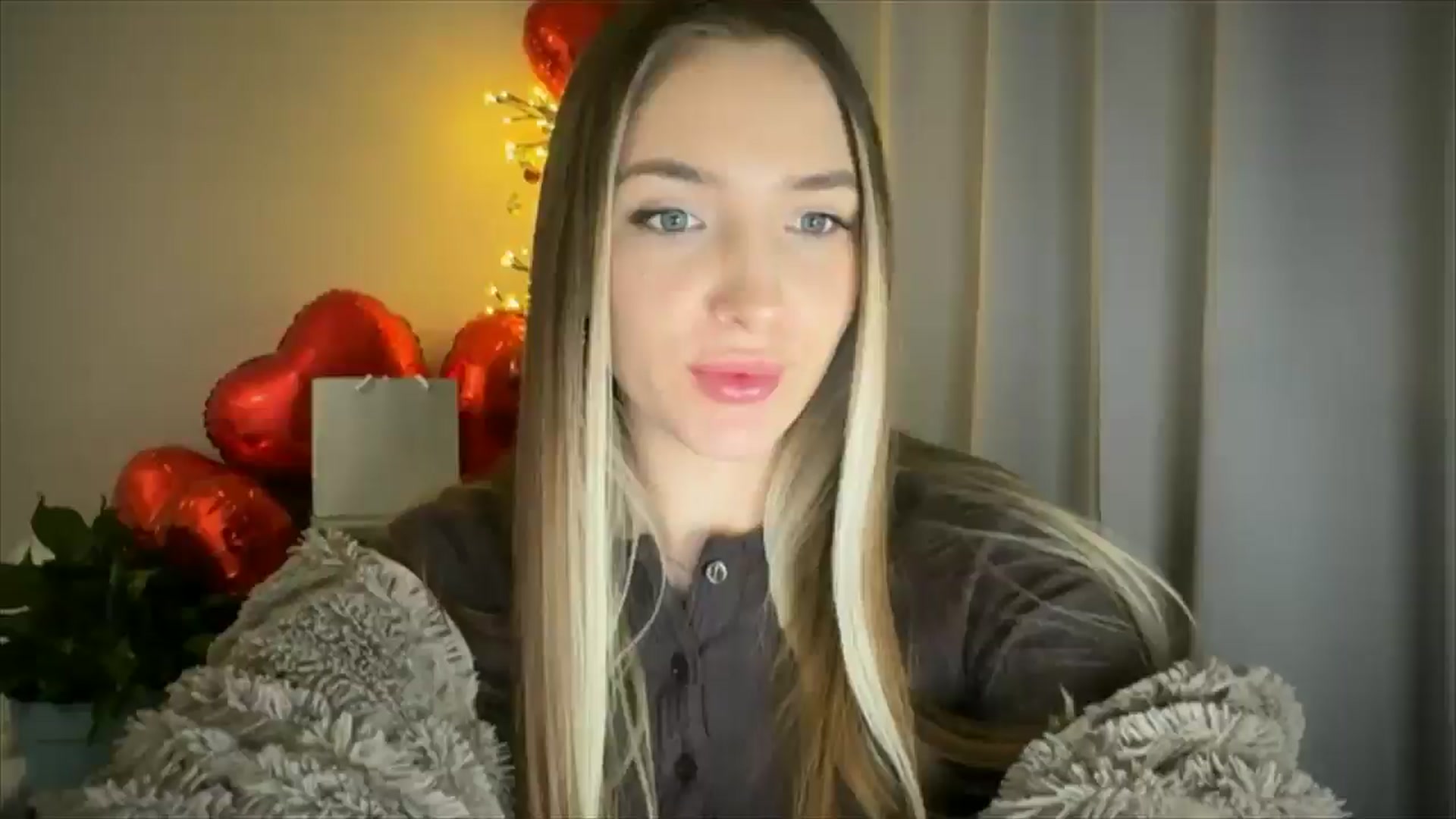 Gallery image thumbnail from My_Diana's myfreecams stream on, 02/22/2025, 23:25 image 13 of 20