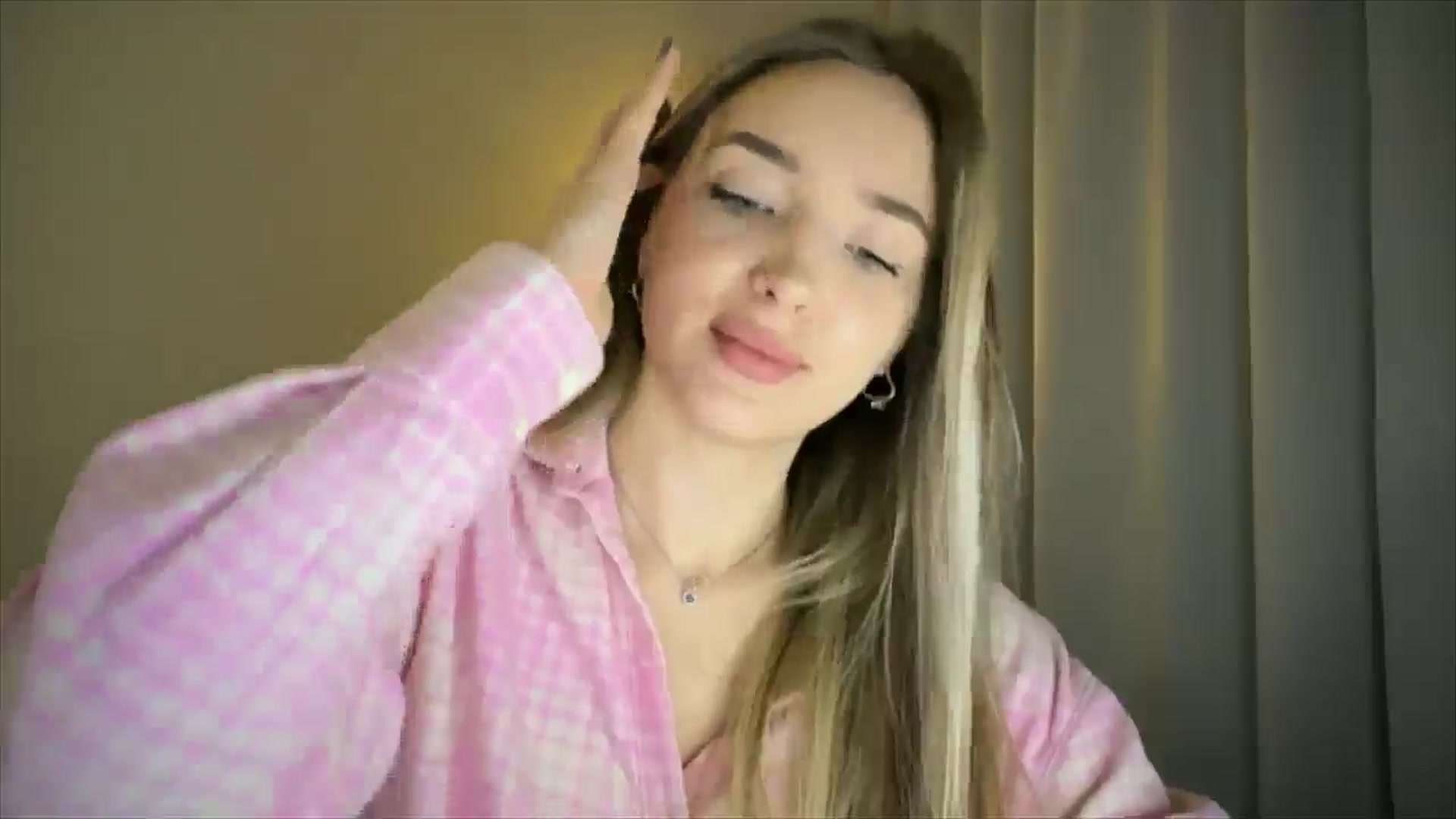 Gallery image thumbnail from My_Diana's myfreecams stream on, 02/23/2025, 16:58 image 17 of 20