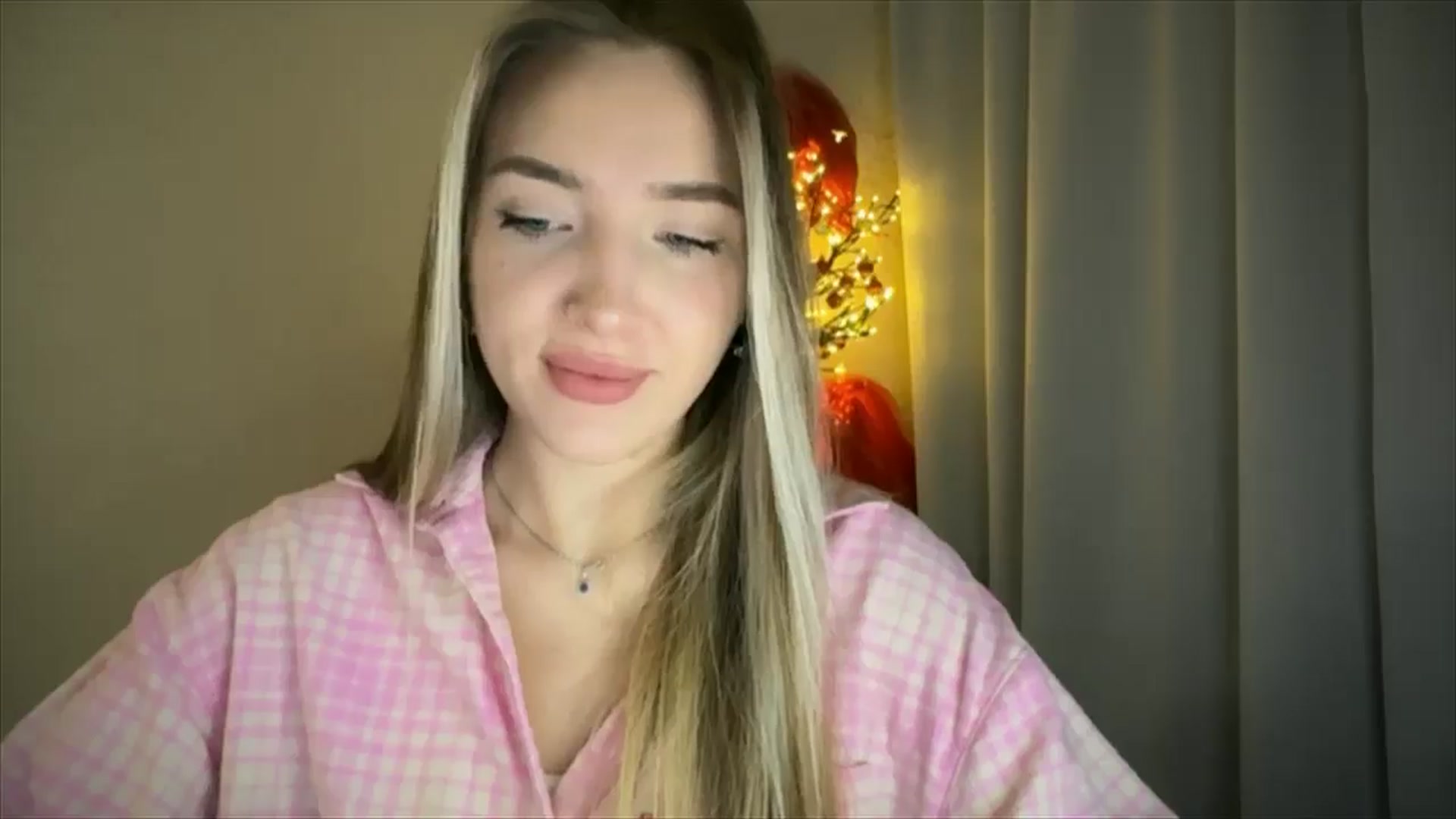 Gallery image thumbnail from My_Diana's myfreecams stream on, 02/23/2025, 16:58 image 11 of 20