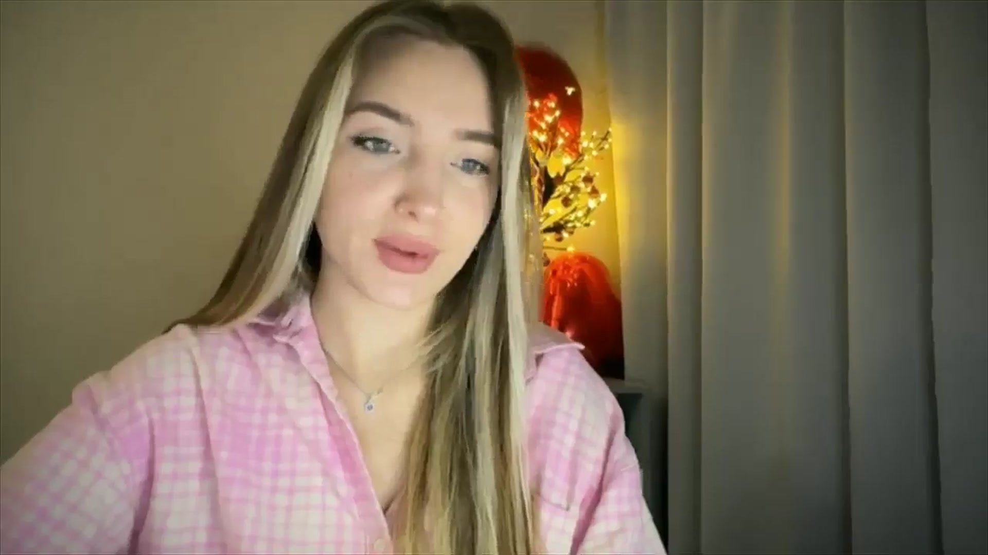 Gallery image thumbnail from My_Diana's myfreecams stream on, 02/23/2025, 16:58 image 18 of 20