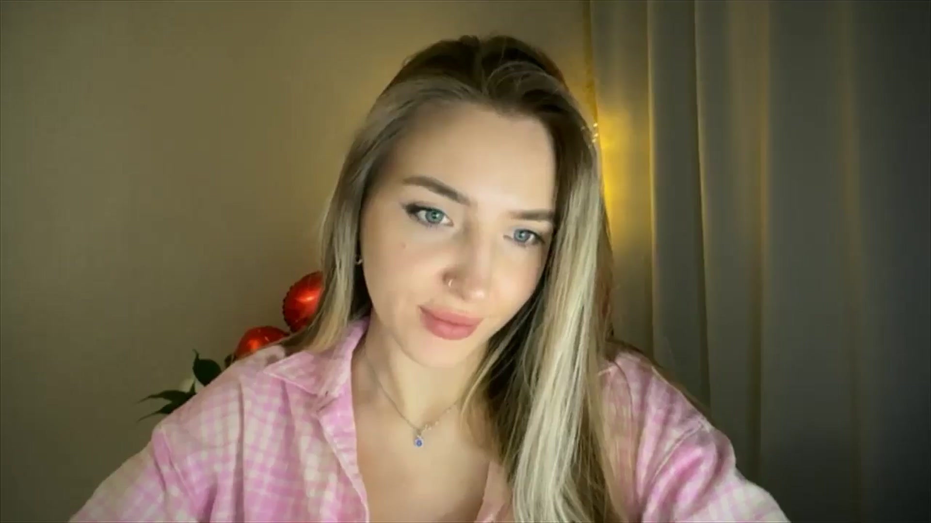 Gallery image thumbnail from My_Diana's myfreecams stream on, 02/23/2025, 23:31 image 19 of 20