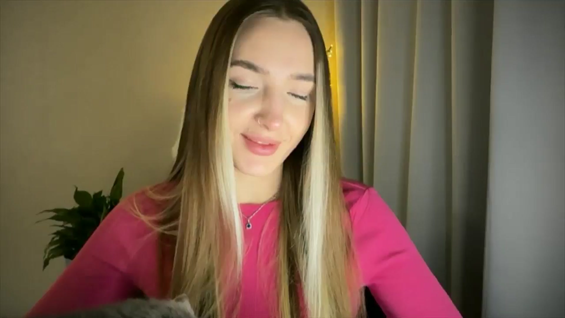 Gallery image thumbnail from My_Diana's myfreecams stream on, 02/25/2025, 22:24 image 3 of 20