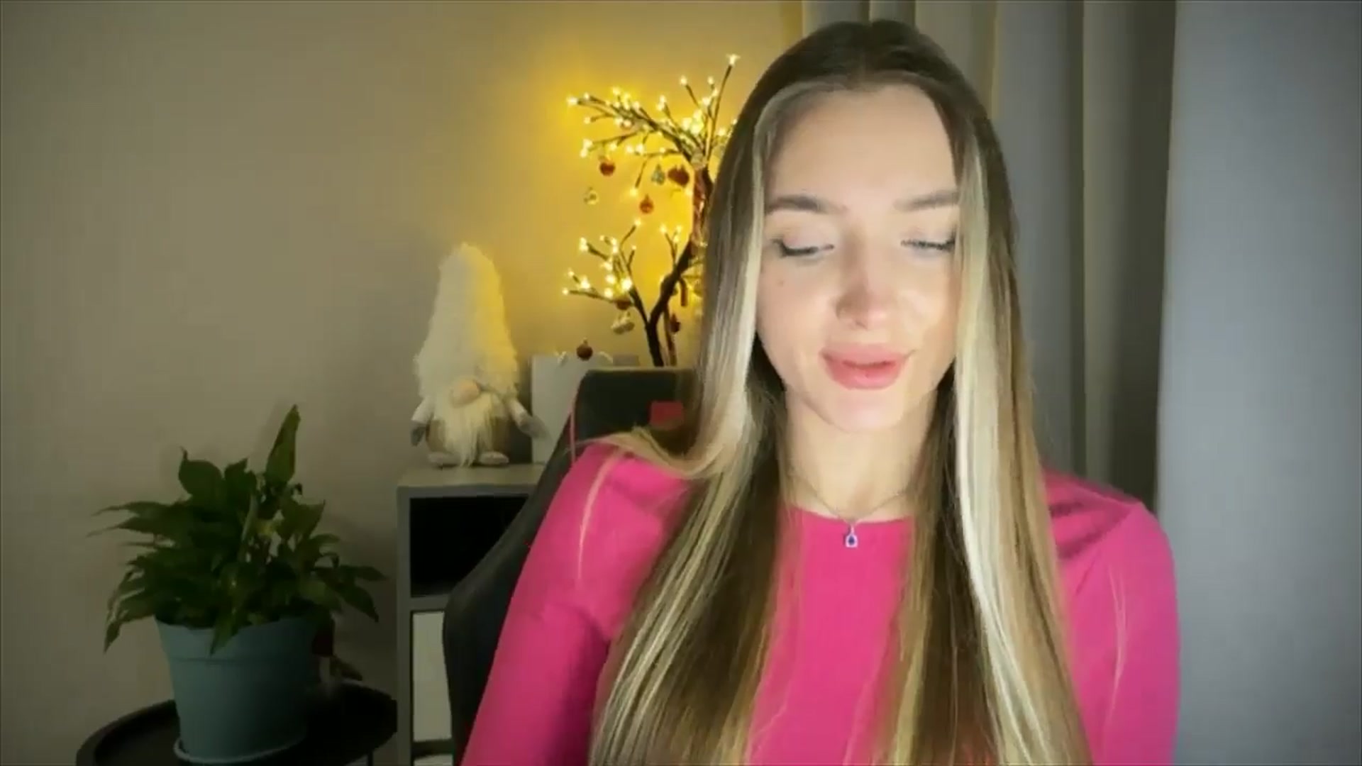 Gallery image thumbnail from My_Diana's myfreecams stream on, 02/25/2025, 22:24 image 7 of 20