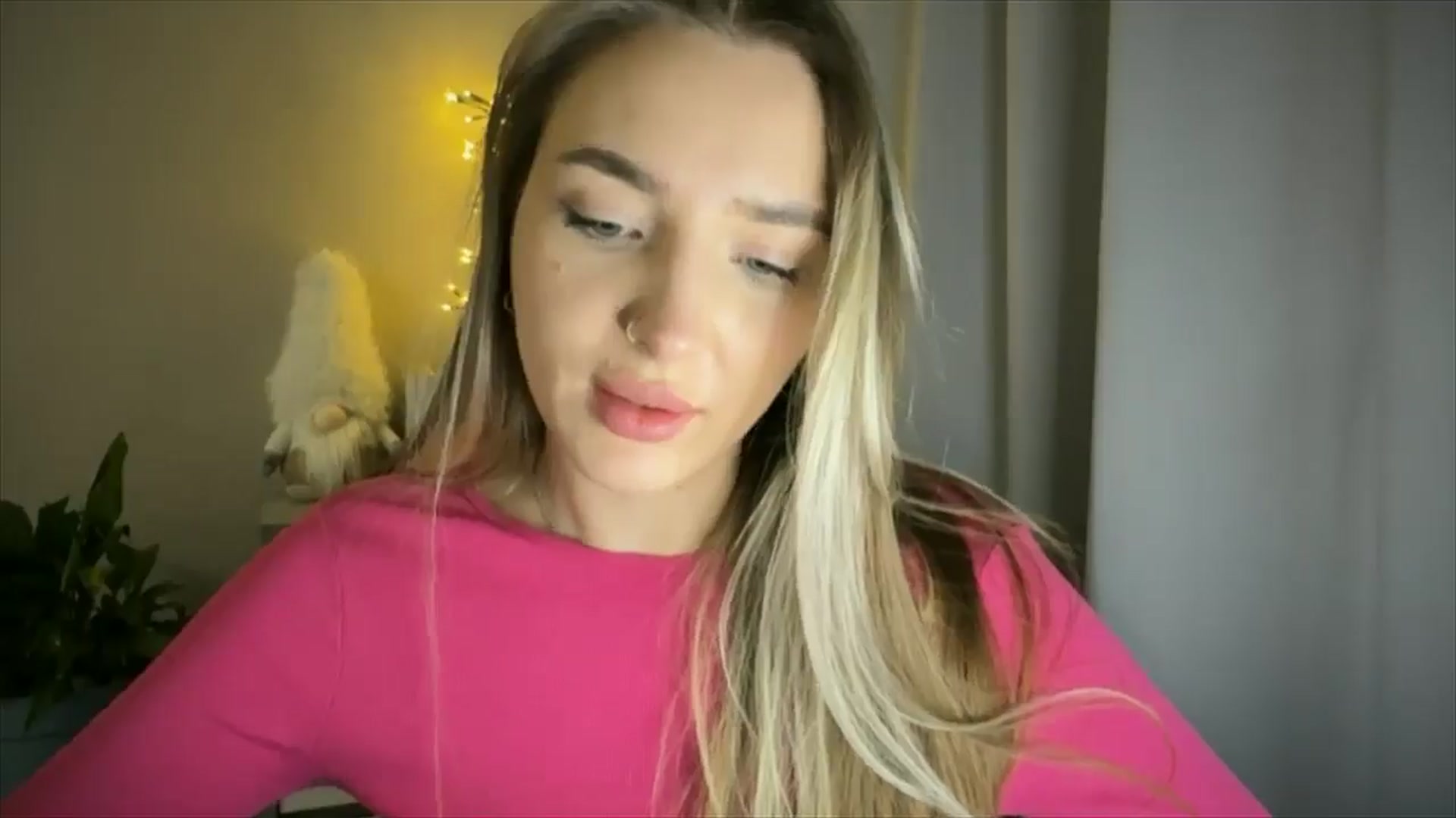 Gallery image thumbnail from My_Diana's myfreecams stream on, 02/25/2025, 22:24 image 12 of 20