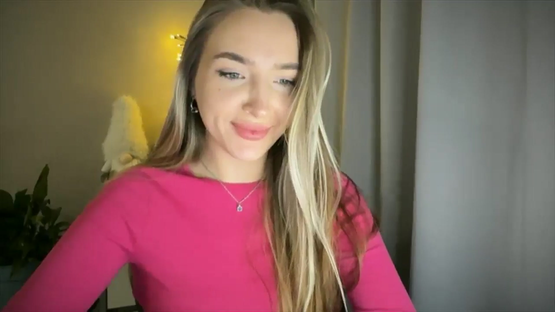 Gallery image thumbnail from My_Diana's myfreecams stream on, 02/25/2025, 22:24 image 15 of 20