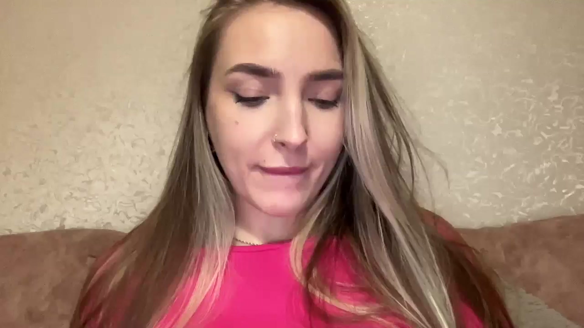 Gallery image thumbnail from My_Diana's myfreecams stream on, 02/25/2025, 23:15 image 16 of 20