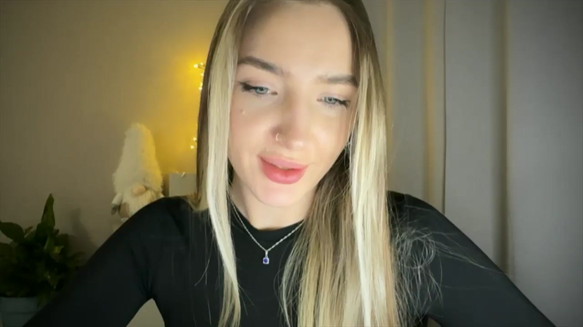 Gallery image thumbnail from My_Diana's myfreecams stream on, 02/26/2025, 16:51 image 20 of 20