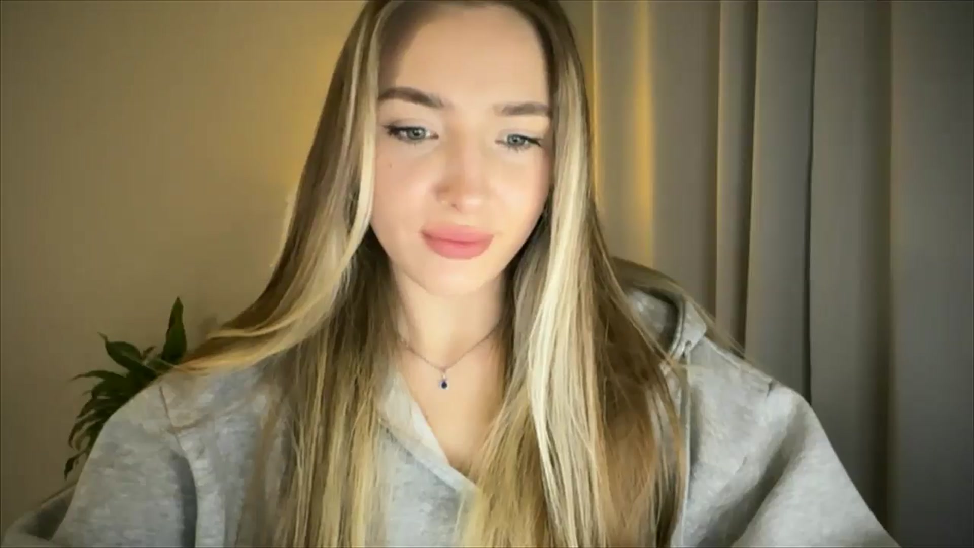 Gallery image thumbnail from My_Diana's myfreecams stream on, 02/27/2025, 16:22 image 7 of 20