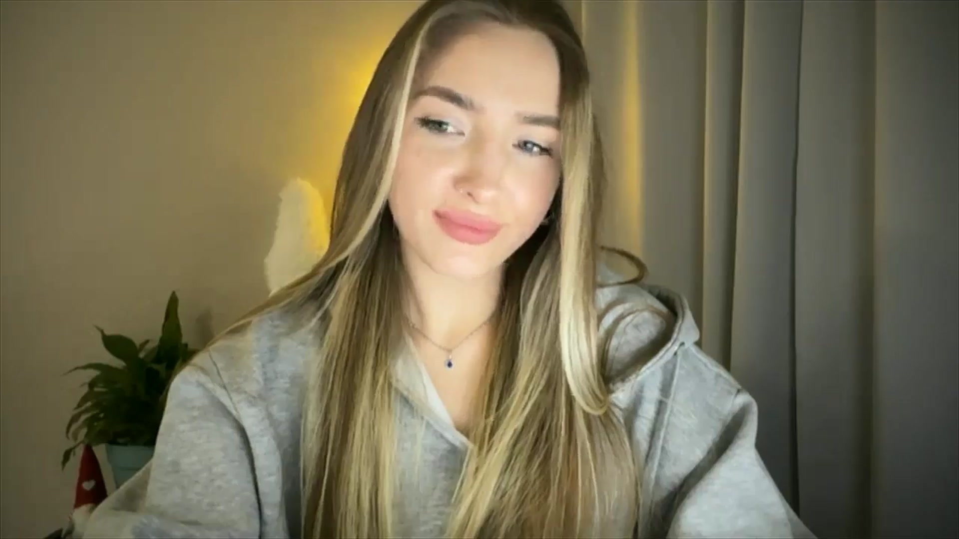 Gallery image thumbnail from My_Diana's myfreecams stream on, 02/27/2025, 16:22 image 18 of 20