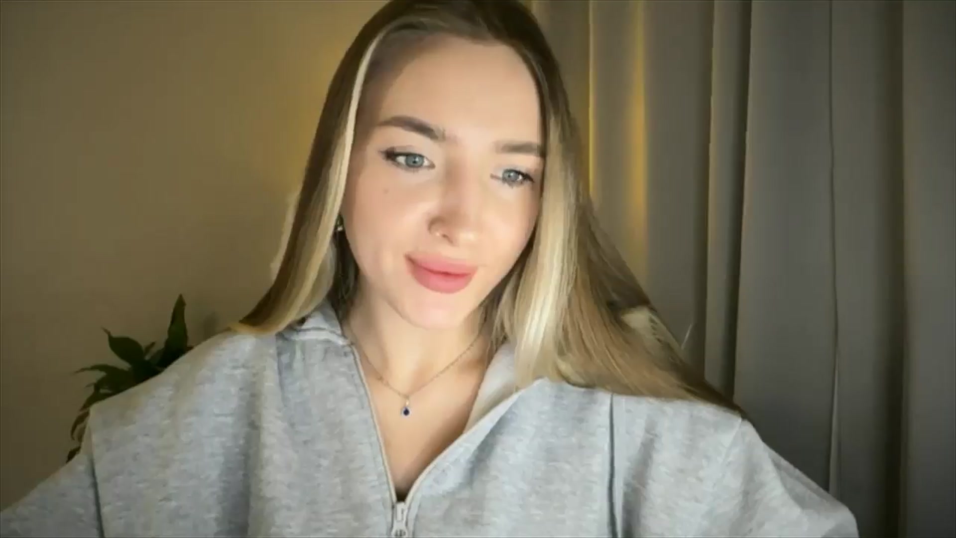 Gallery image thumbnail from My_Diana's myfreecams stream on, 02/27/2025, 17:01 image 4 of 20