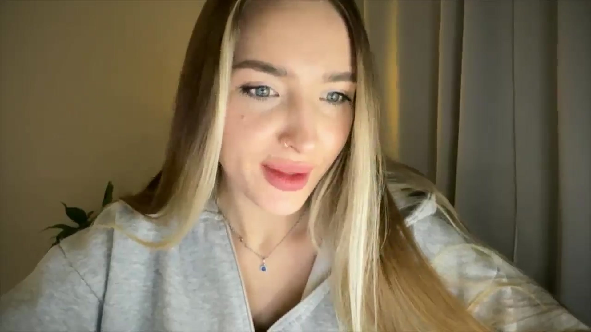 Gallery image thumbnail from My_Diana's myfreecams stream on, 02/27/2025, 17:01 image 18 of 20