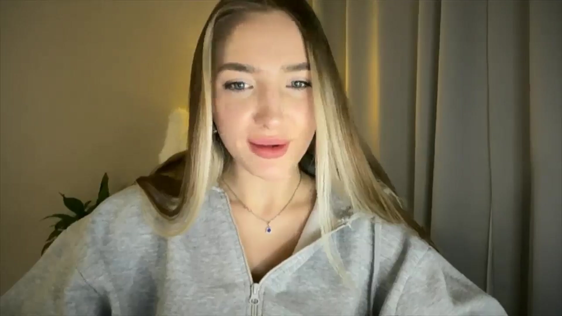 Gallery image thumbnail from My_Diana's myfreecams stream on, 02/27/2025, 17:01 image 8 of 20
