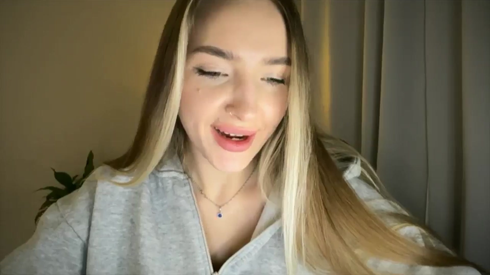 Gallery image thumbnail from My_Diana's myfreecams stream on, 02/27/2025, 17:01 image 17 of 20