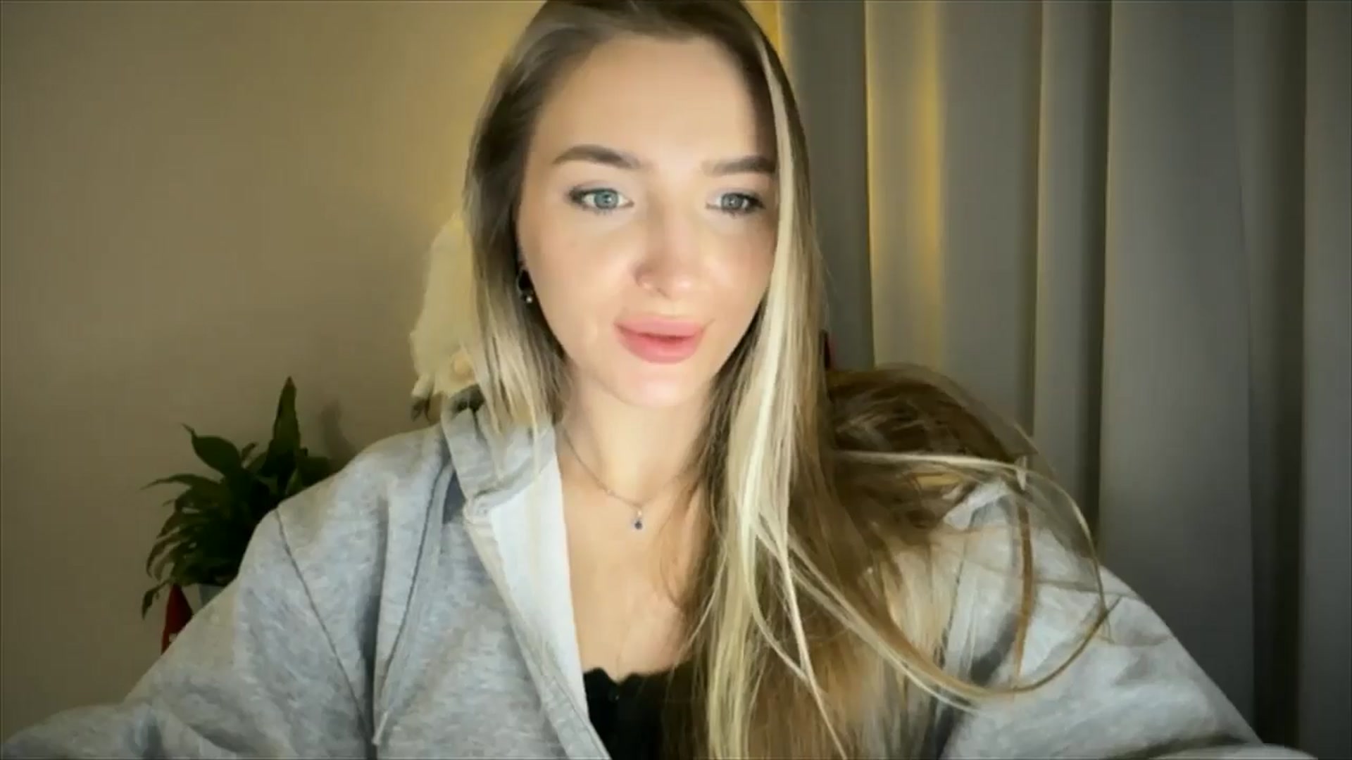 Gallery image thumbnail from My_Diana's myfreecams stream on, 02/27/2025, 22:41 image 11 of 20