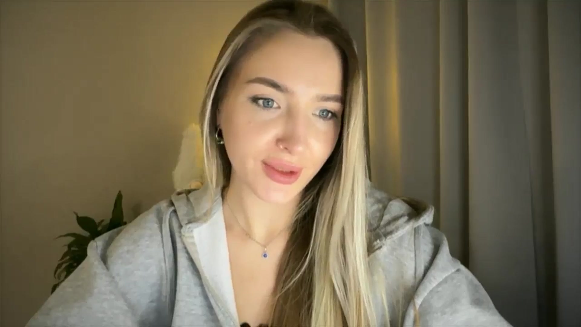Gallery image thumbnail from My_Diana's myfreecams stream on, 02/27/2025, 22:41 image 3 of 20