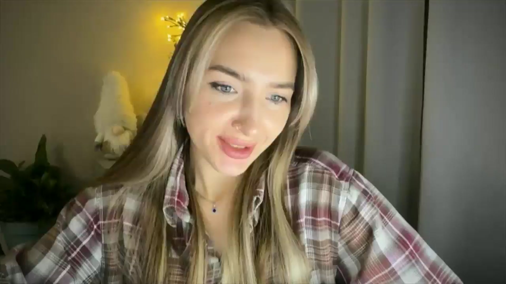 Gallery image thumbnail from My_Diana's myfreecams stream on, 03/01/2025, 22:59 image 1 of 20