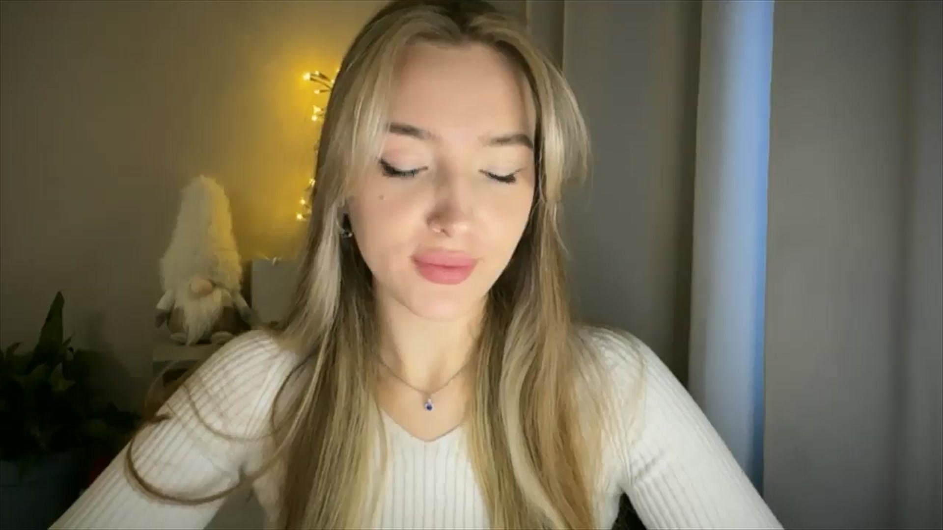Gallery image thumbnail from My_Diana's myfreecams stream on, 03/06/2025, 14:21 image 8 of 20