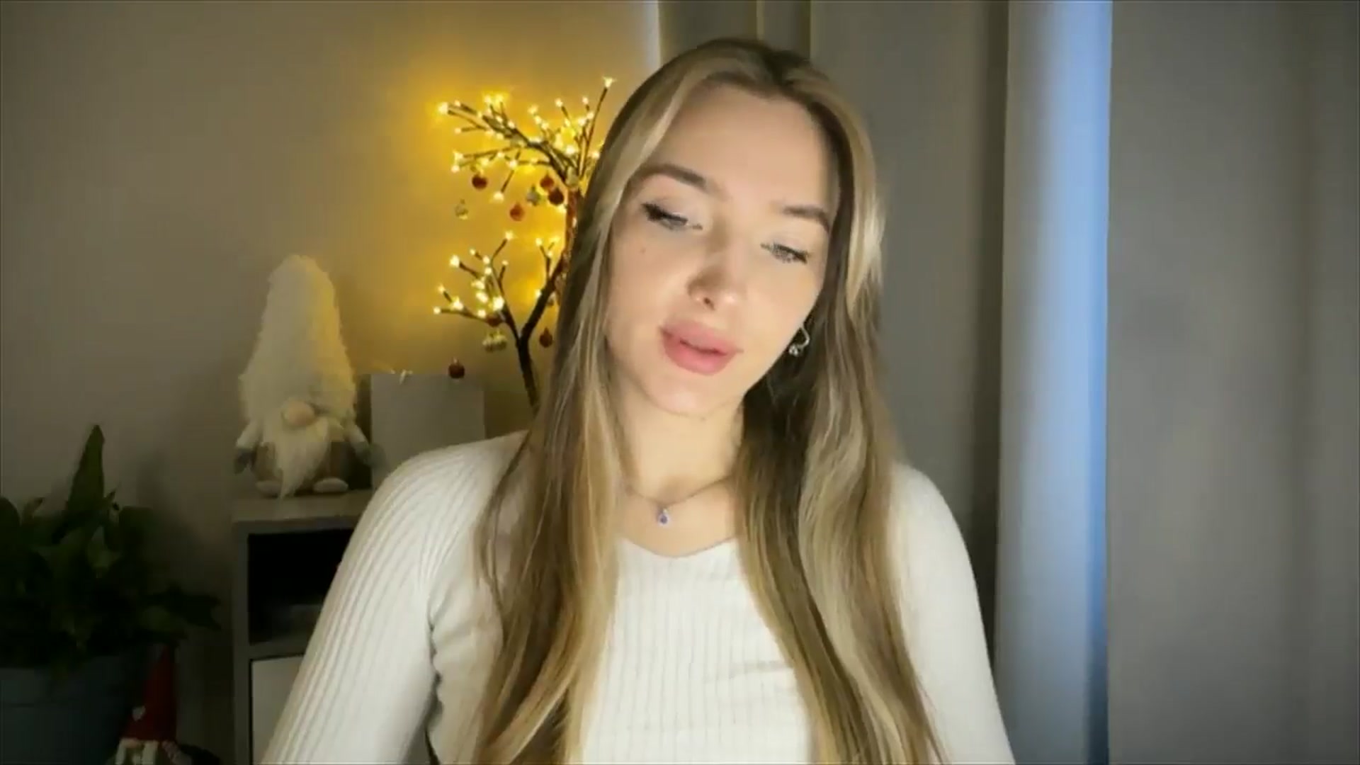 Gallery image thumbnail from My_Diana's myfreecams stream on, 03/06/2025, 14:21 image 4 of 20