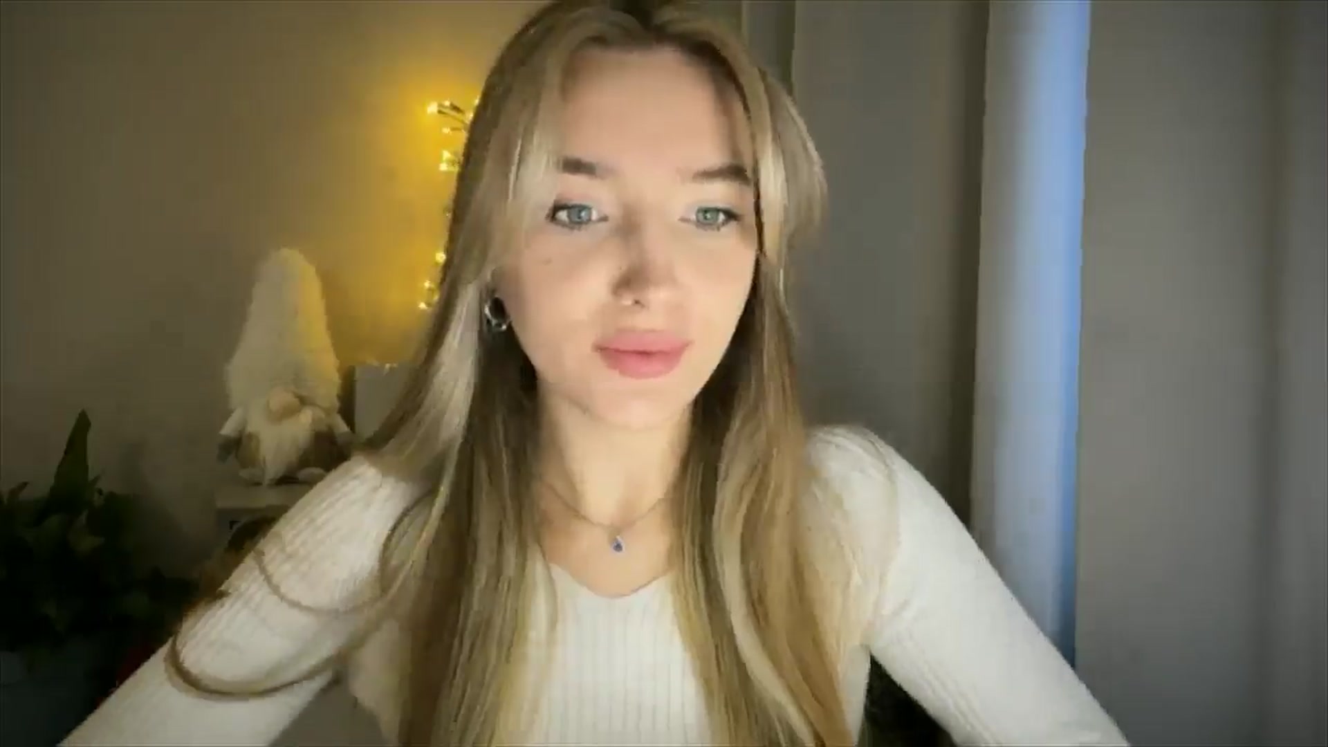 Gallery image thumbnail from My_Diana's myfreecams stream on, 03/06/2025, 14:21 image 9 of 20