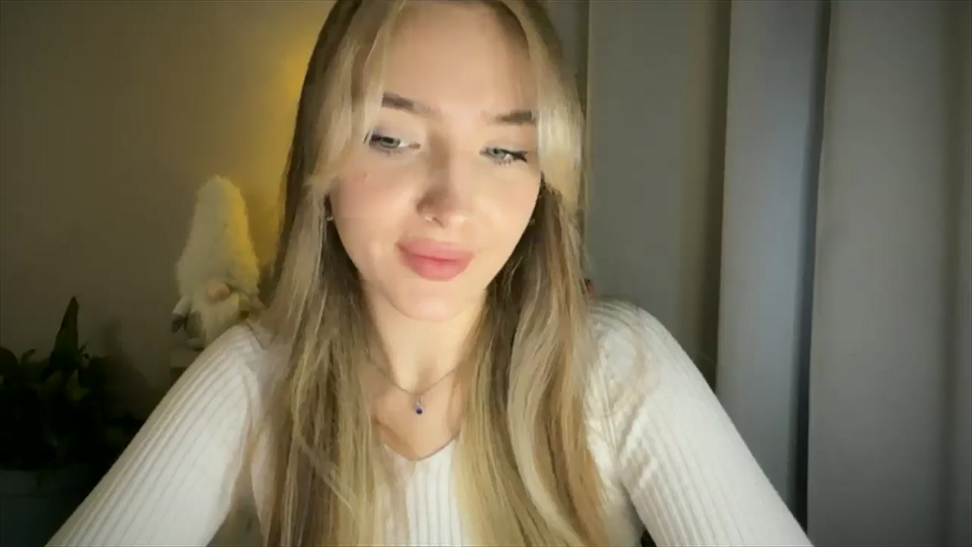 Gallery image thumbnail from My_Diana's myfreecams stream on, 03/06/2025, 16:21 image 5 of 20