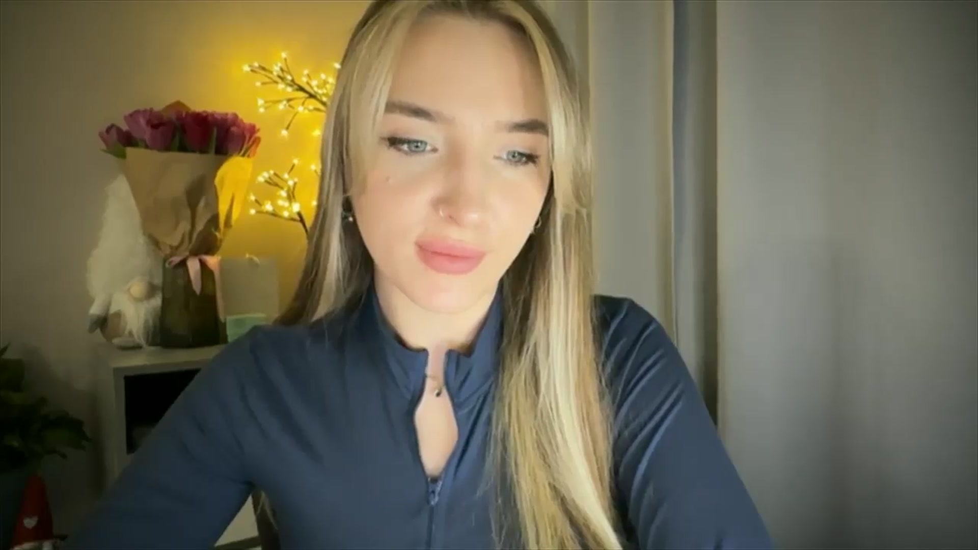 Gallery image thumbnail from My_Diana's myfreecams stream on, 03/09/2025, 17:41 image 16 of 20