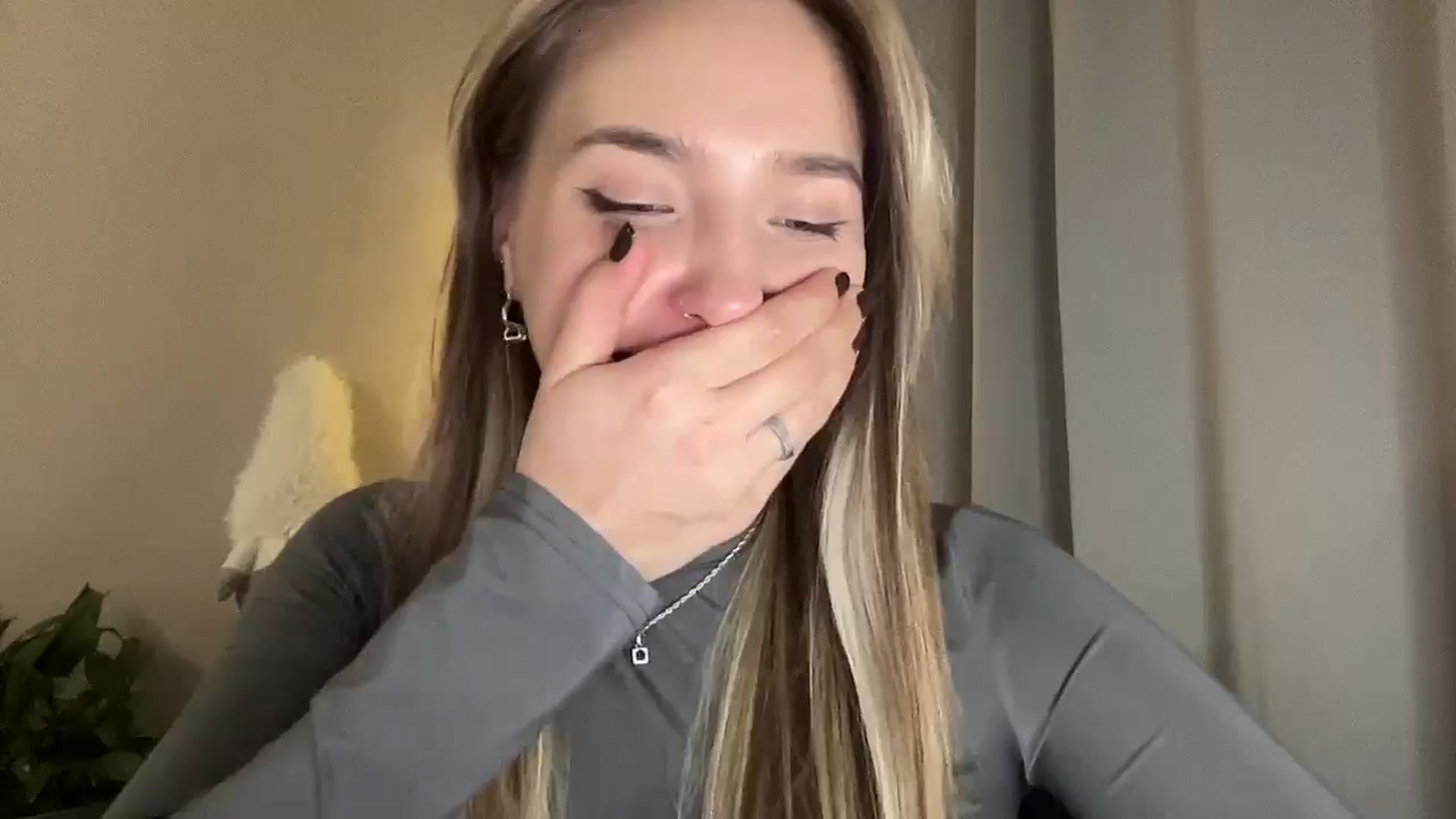 Gallery image thumbnail from My_Diana's myfreecams stream on, 03/15/2025, 23:31 image 20 of 20