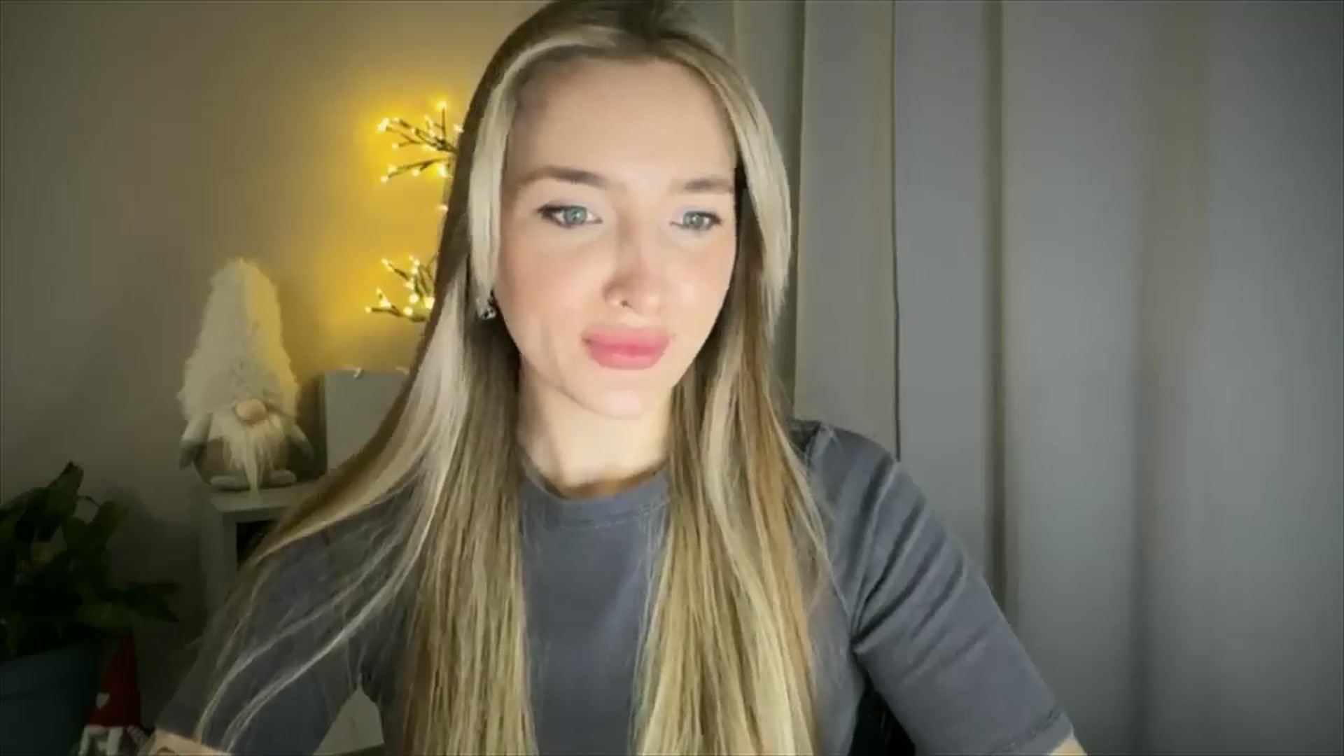 Gallery image thumbnail from My_Diana's myfreecams stream on, 03/18/2025, 15:24 image 3 of 20