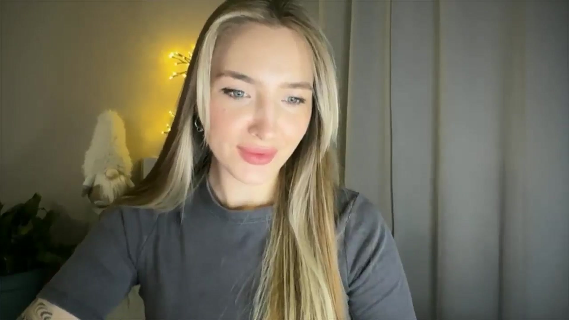 Gallery image thumbnail from My_Diana's myfreecams stream on, 03/18/2025, 16:02 image 6 of 20