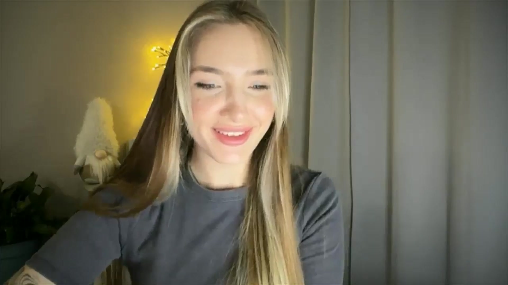 Gallery image thumbnail from My_Diana's myfreecams stream on, 03/18/2025, 16:02 image 16 of 20