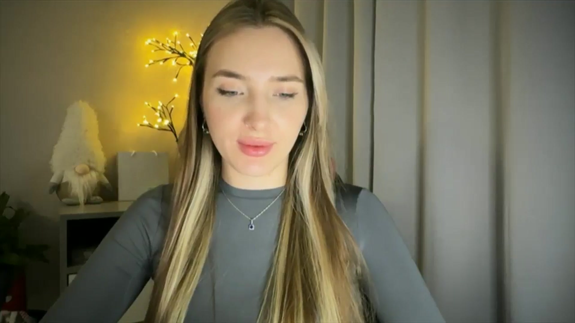 Gallery image thumbnail from My_Diana's myfreecams stream on, 03/19/2025, 23:45 image 19 of 20