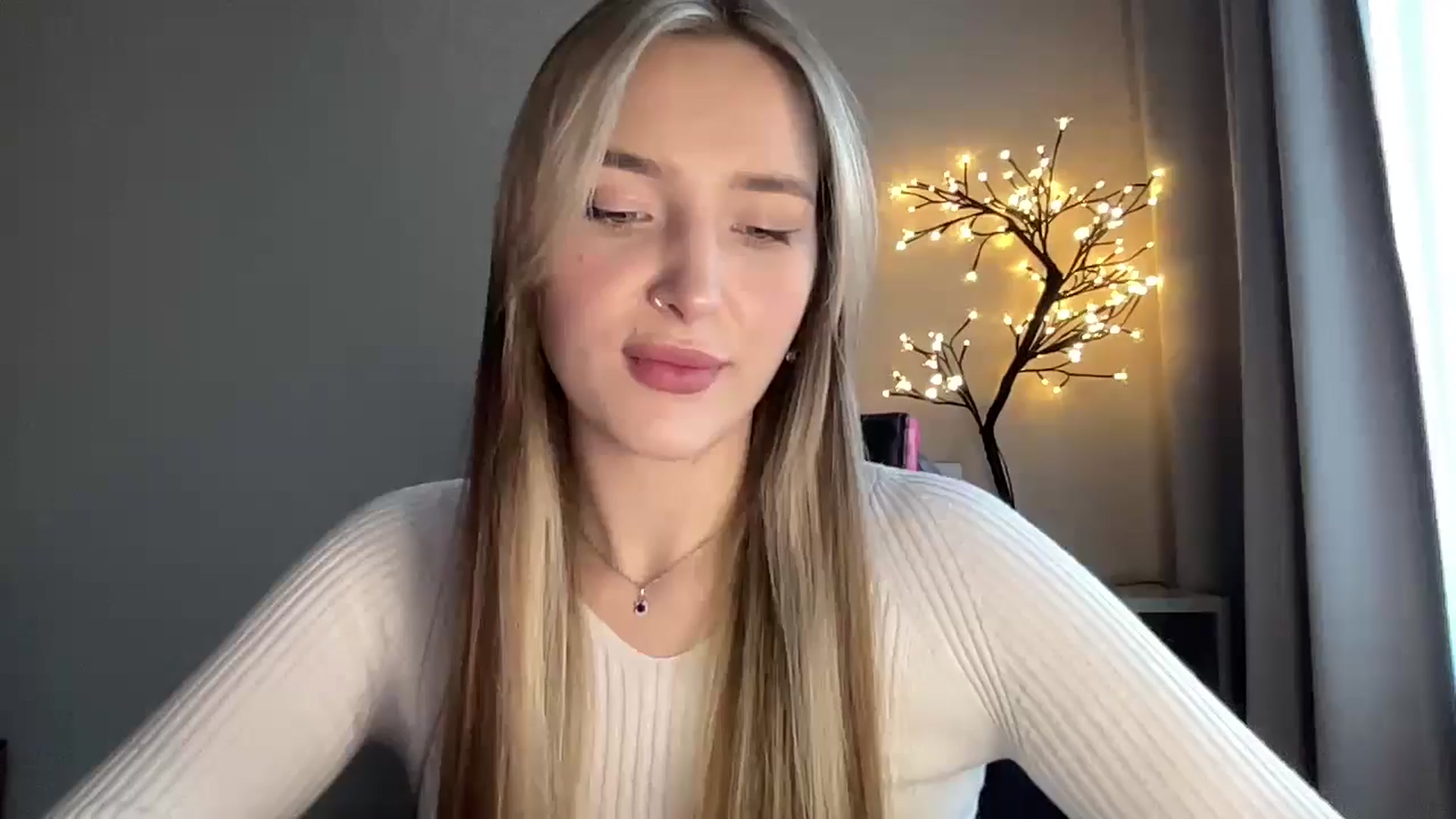 Gallery image thumbnail from My_Diana's myfreecams stream on, 03/21/2025, 15:52 image 7 of 20